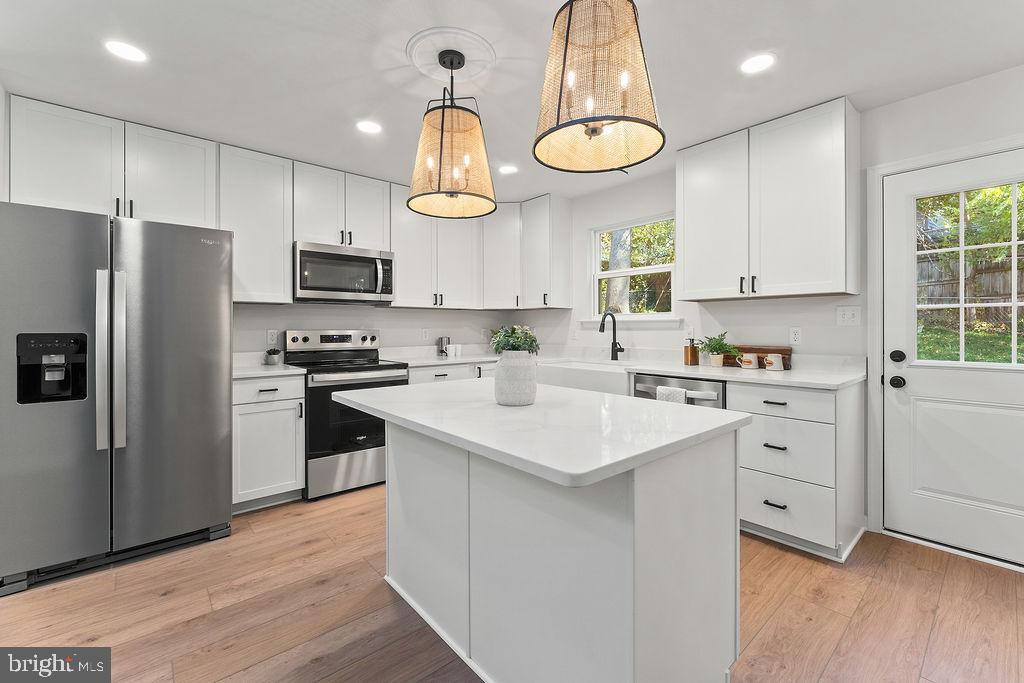 HICKORY RIDGE - Residential