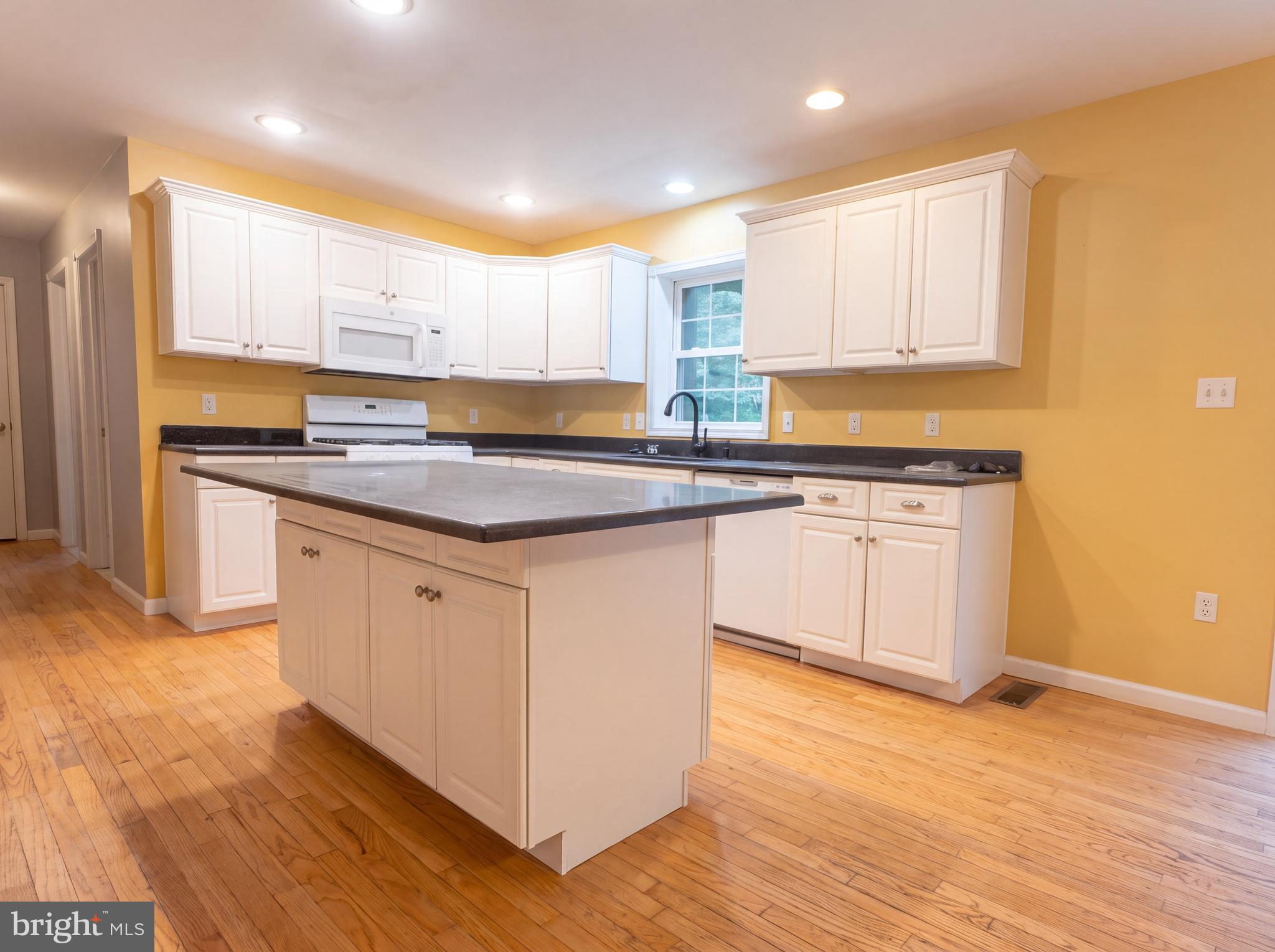 20 EVERGREEN LAKE DRIVE