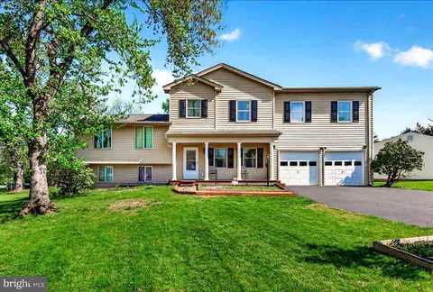 17628 Collier Circle, Poolesville, MD 20837 - #: MDMC2227626