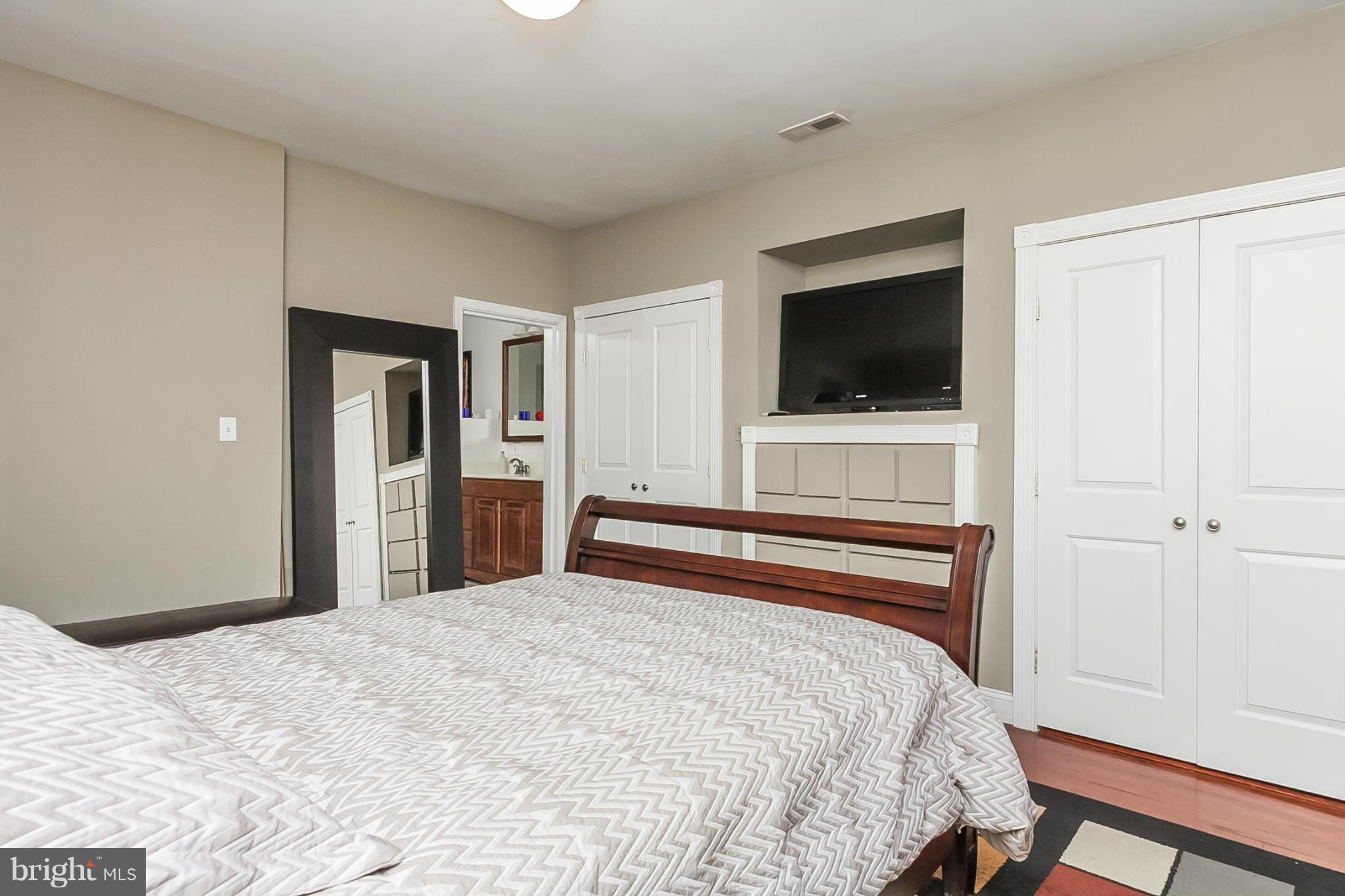 UPPER FELLS POINT - Residential