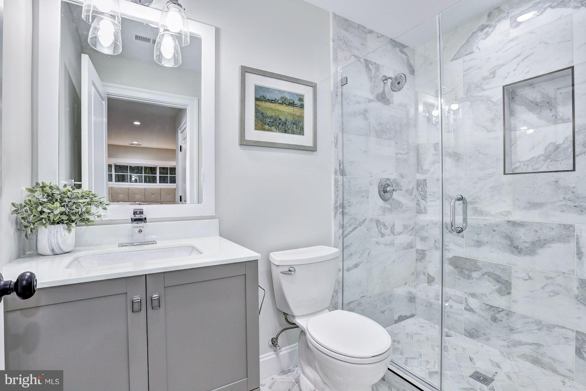 FOREST GLEN PARK - Residential