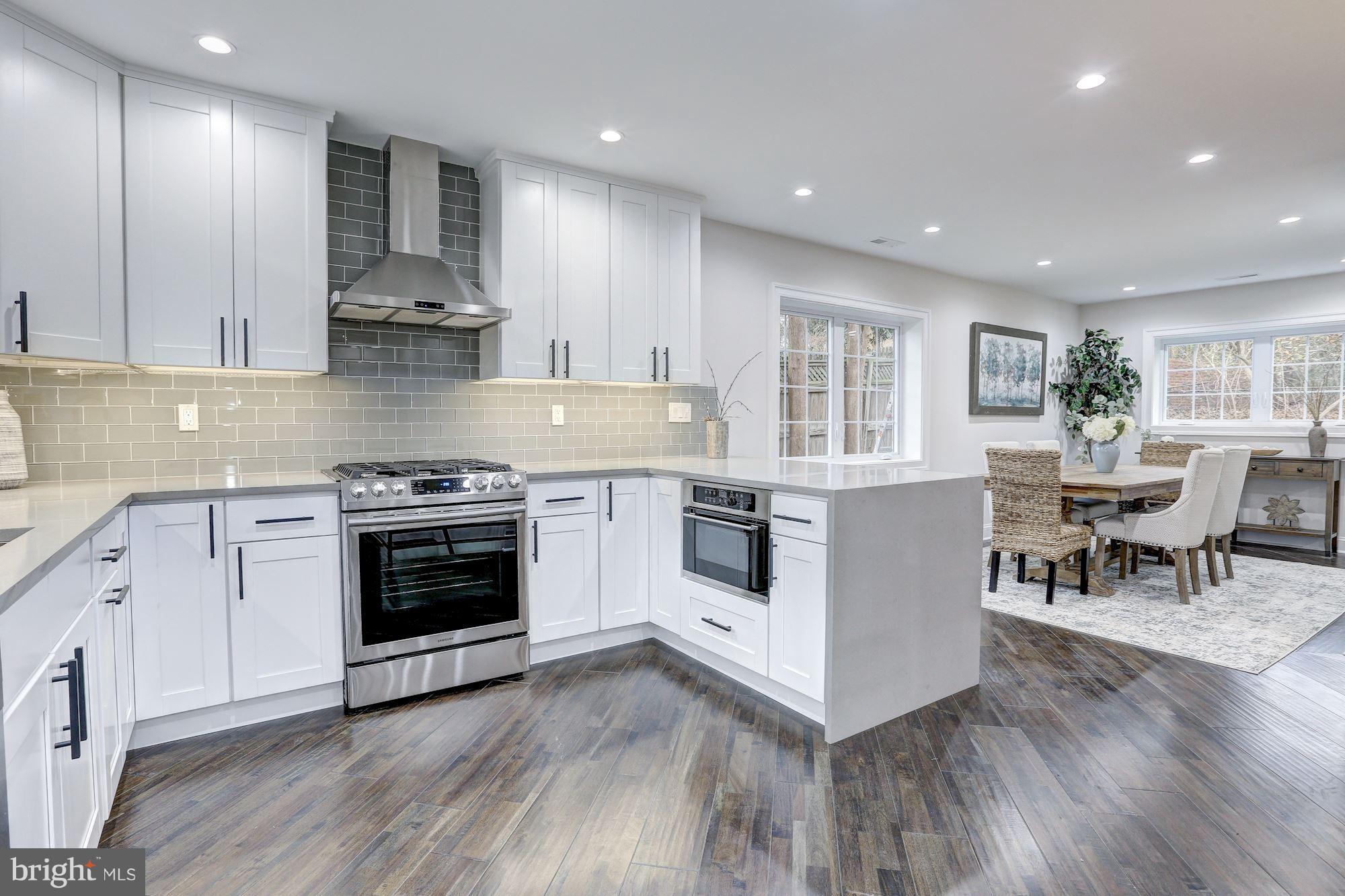 FOREST GLEN PARK - Residential