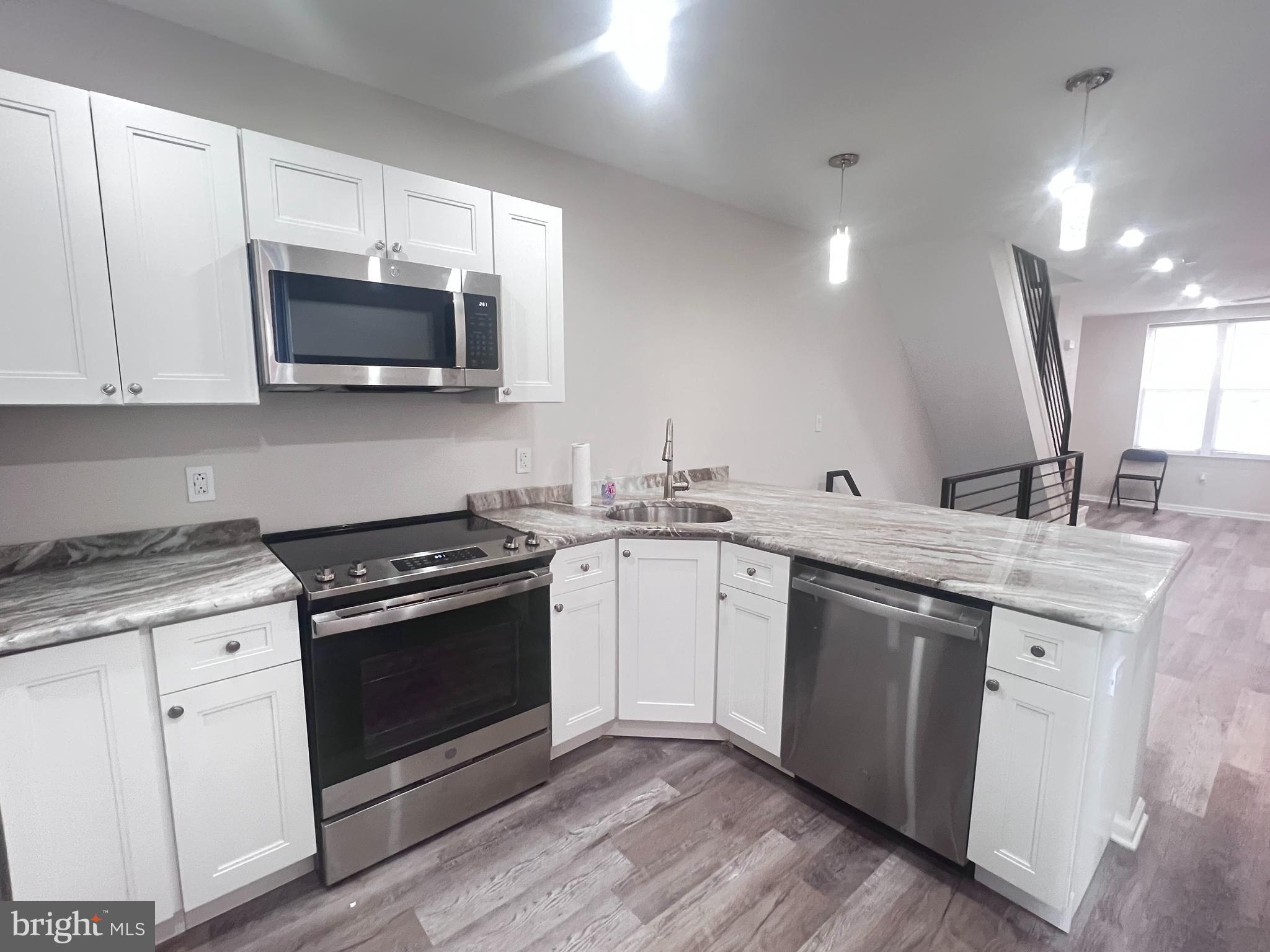 COBBS CREEK - Residential