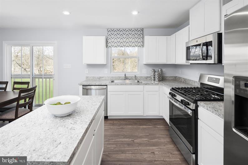 STONECREST - Residential