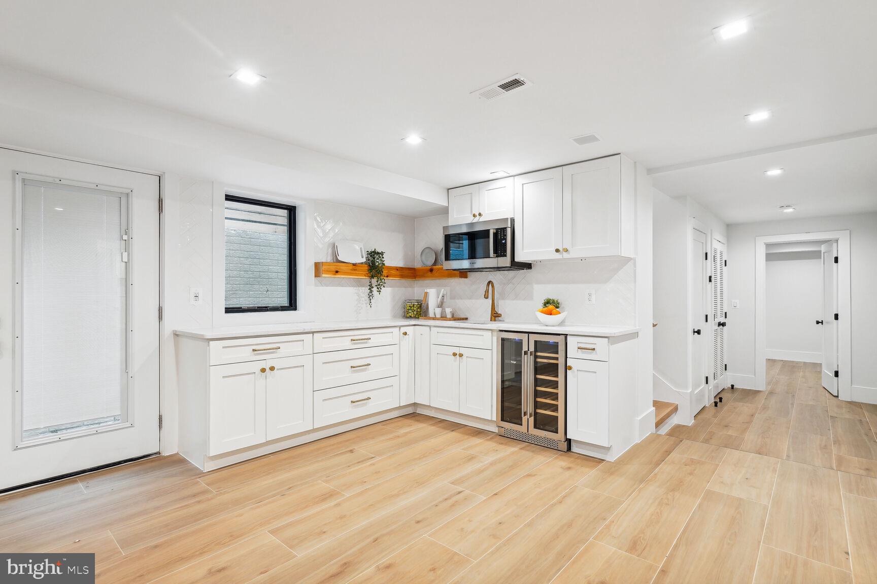 FRIENDSHIP HEIGHTS - Residential