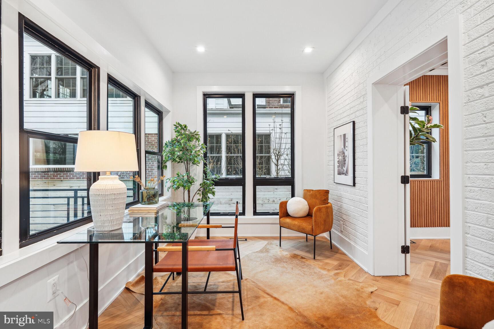 FRIENDSHIP HEIGHTS - Residential