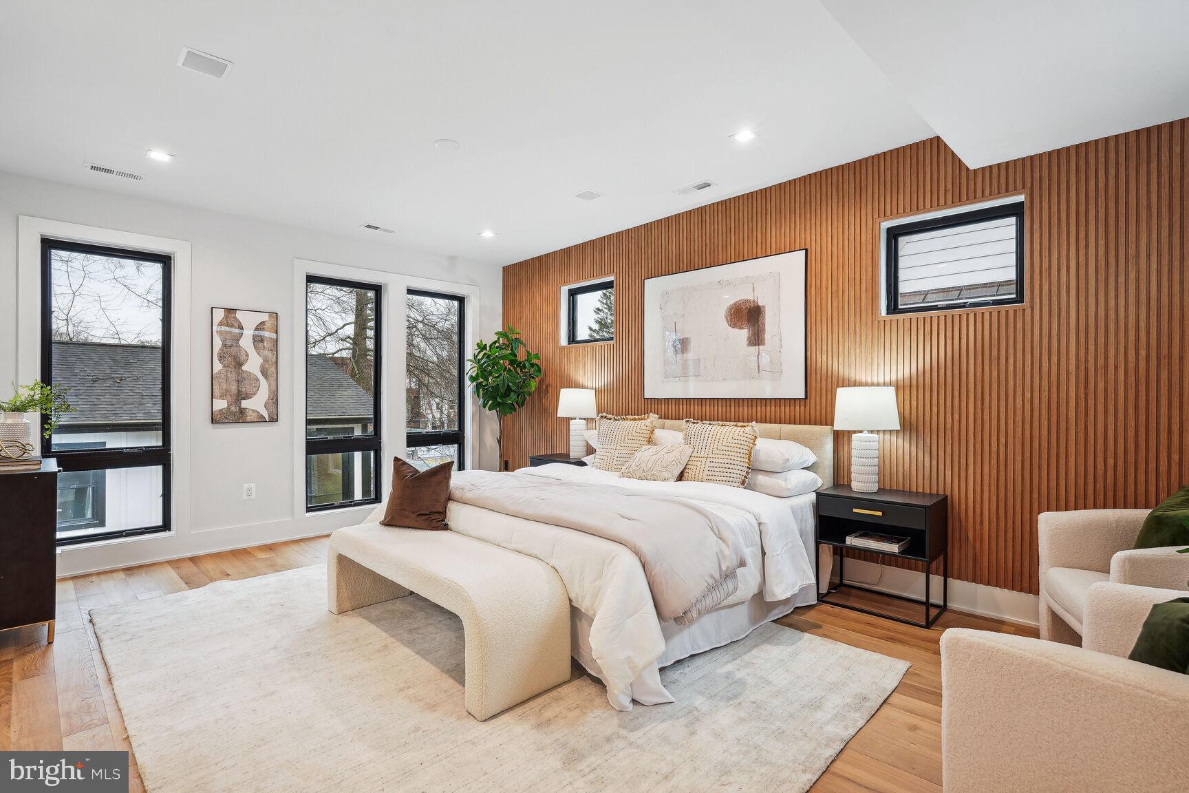 FRIENDSHIP HEIGHTS - Residential