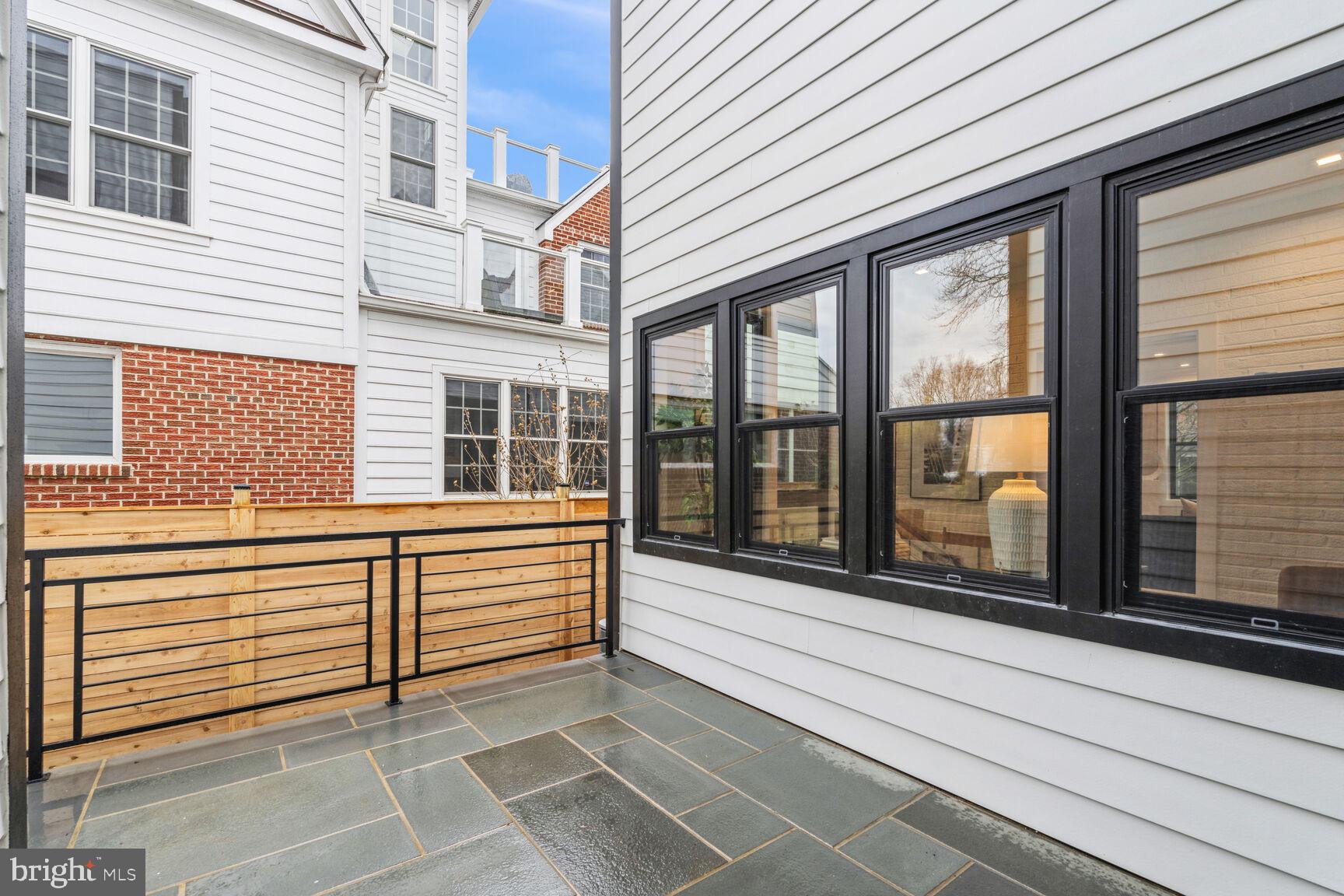 FRIENDSHIP HEIGHTS - Residential