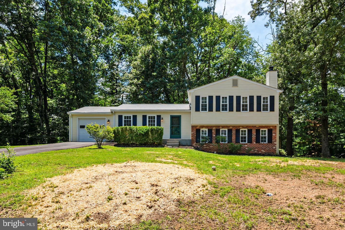 2422 IVYWOOD ROAD