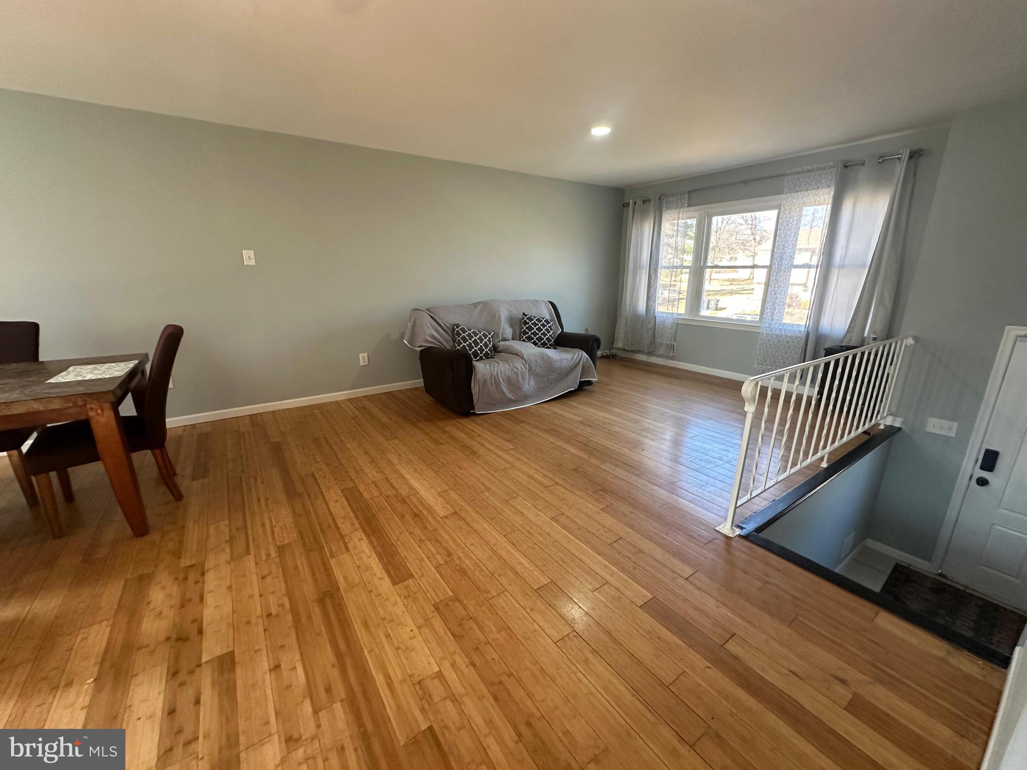 SEABROOK ESTATES - Residential