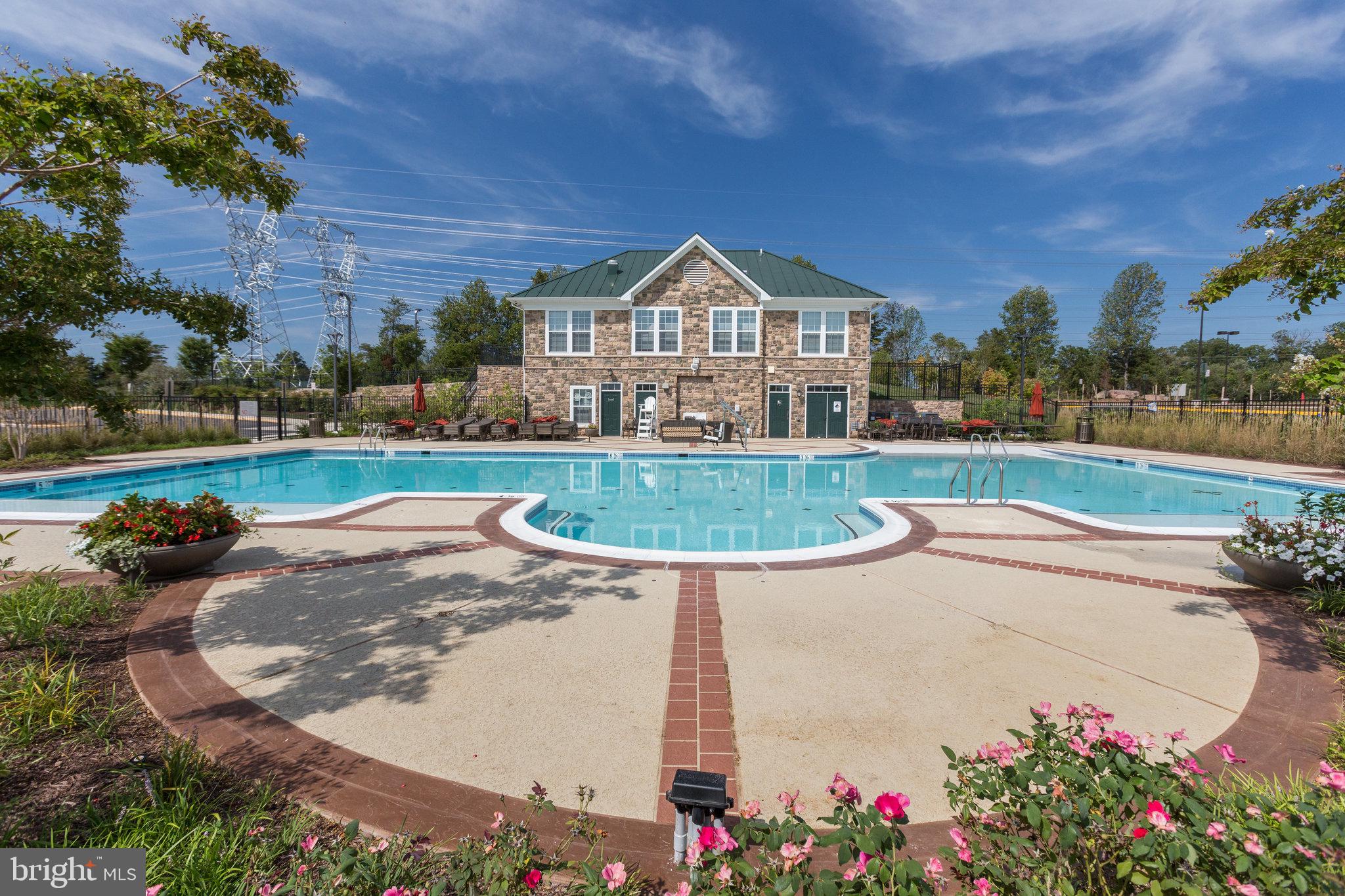 STONE RIDGE - Residential