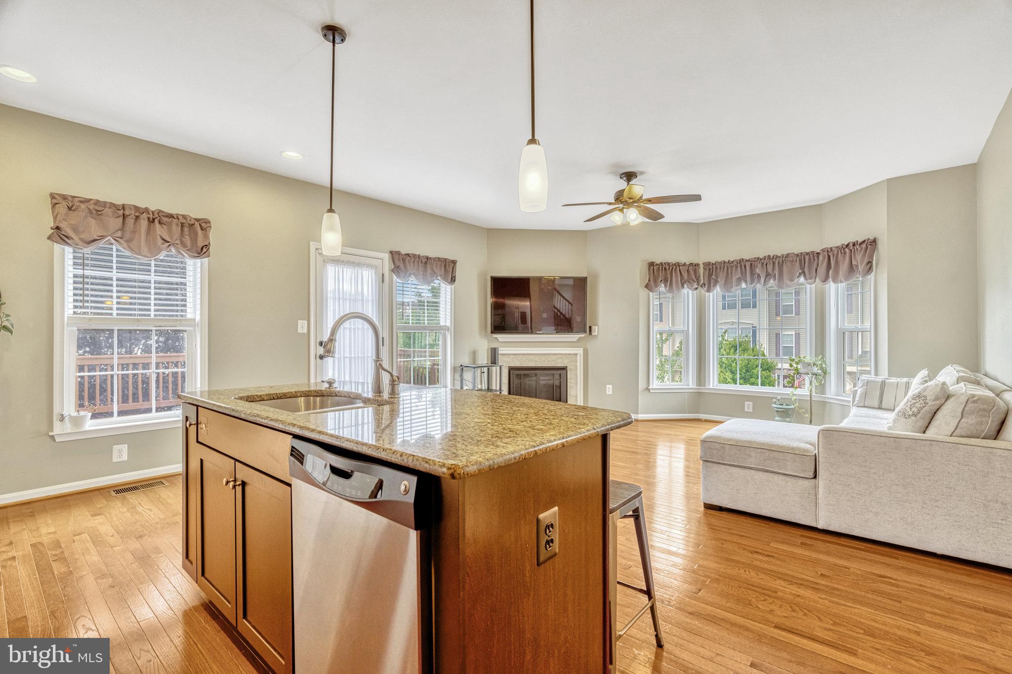 STONE RIDGE - Residential