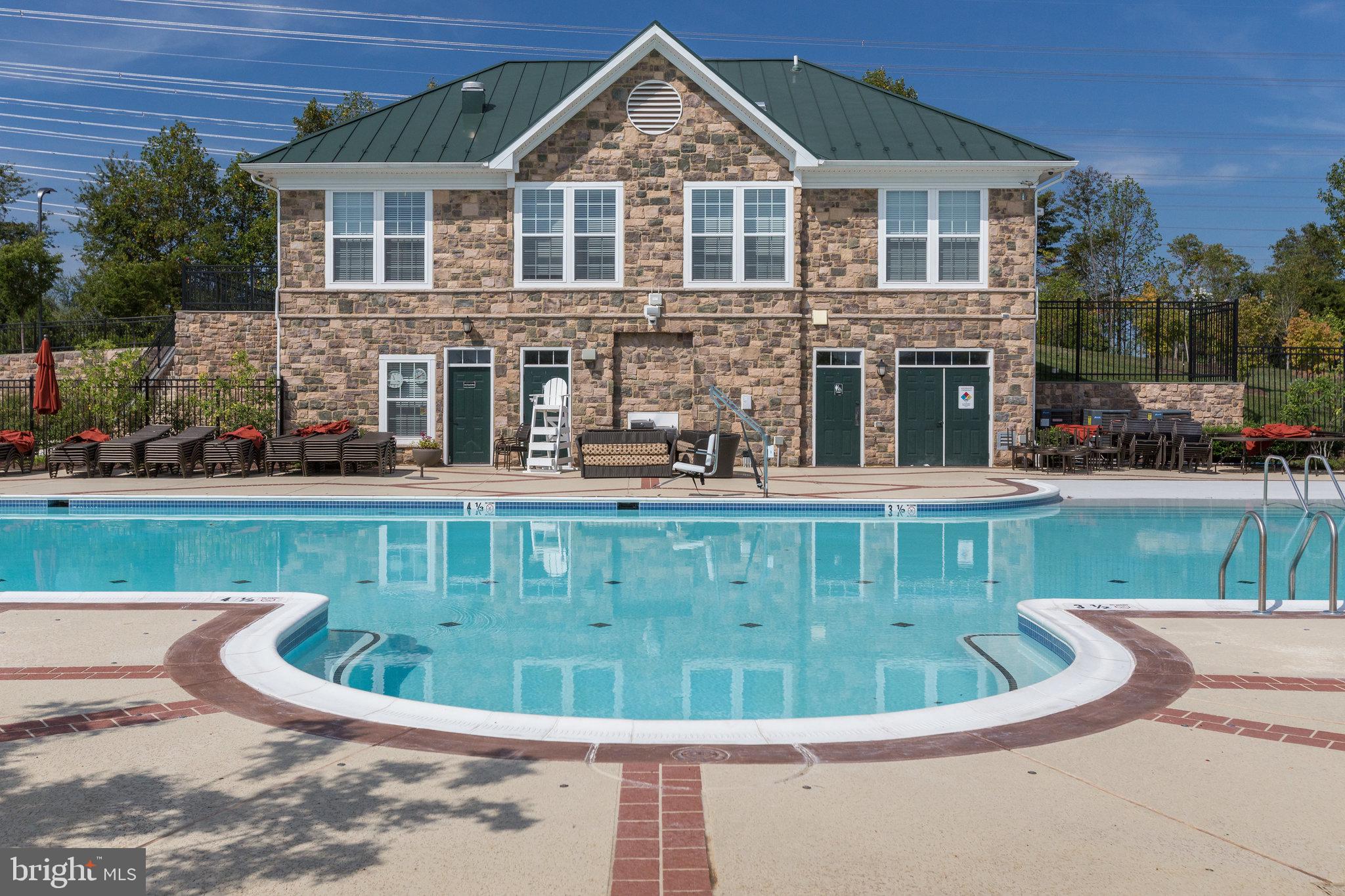 STONE RIDGE - Residential