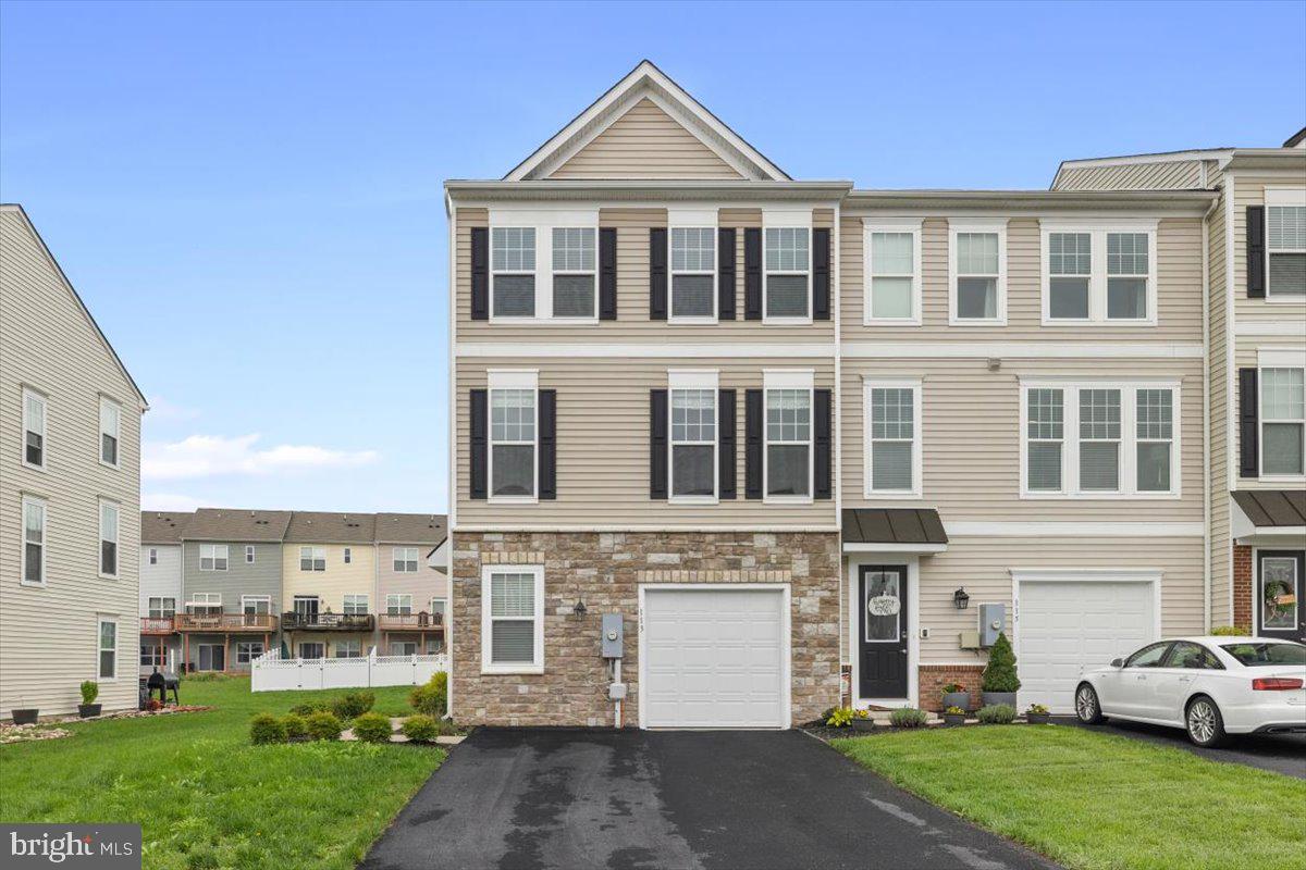 FIELDSTONE - Residential Lease