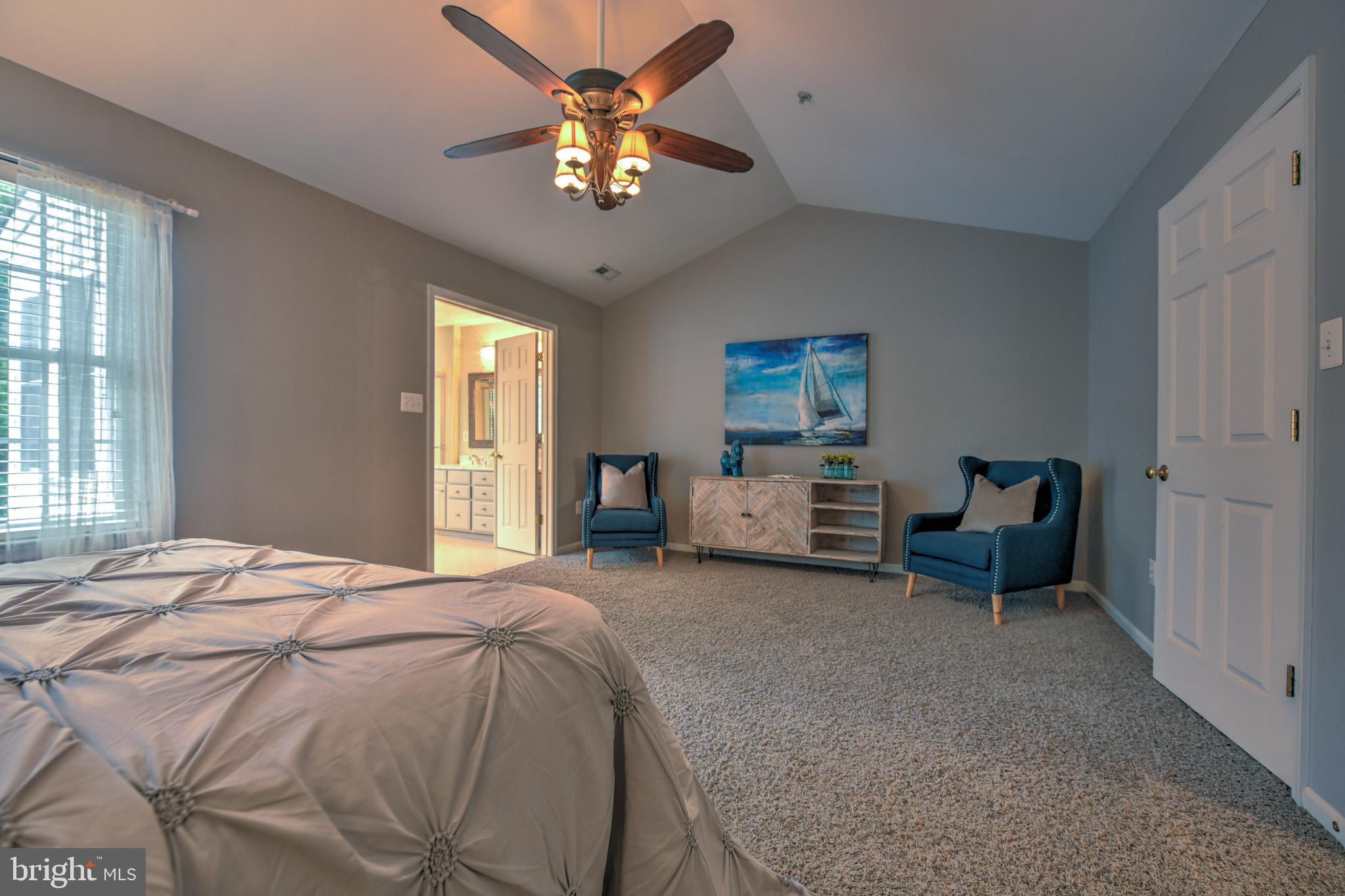 CROFTON MANOR - Residential