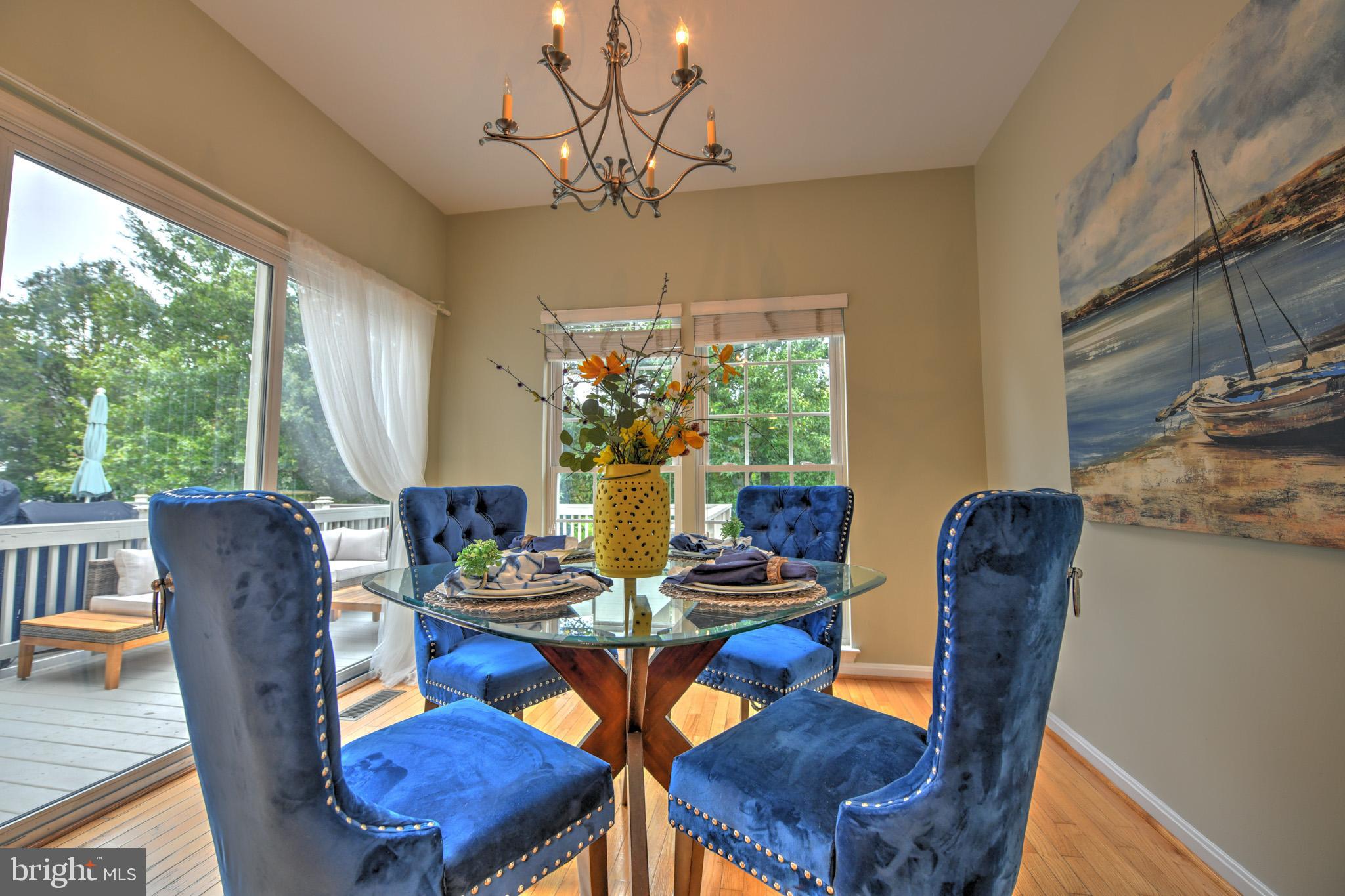 CROFTON MANOR - Residential