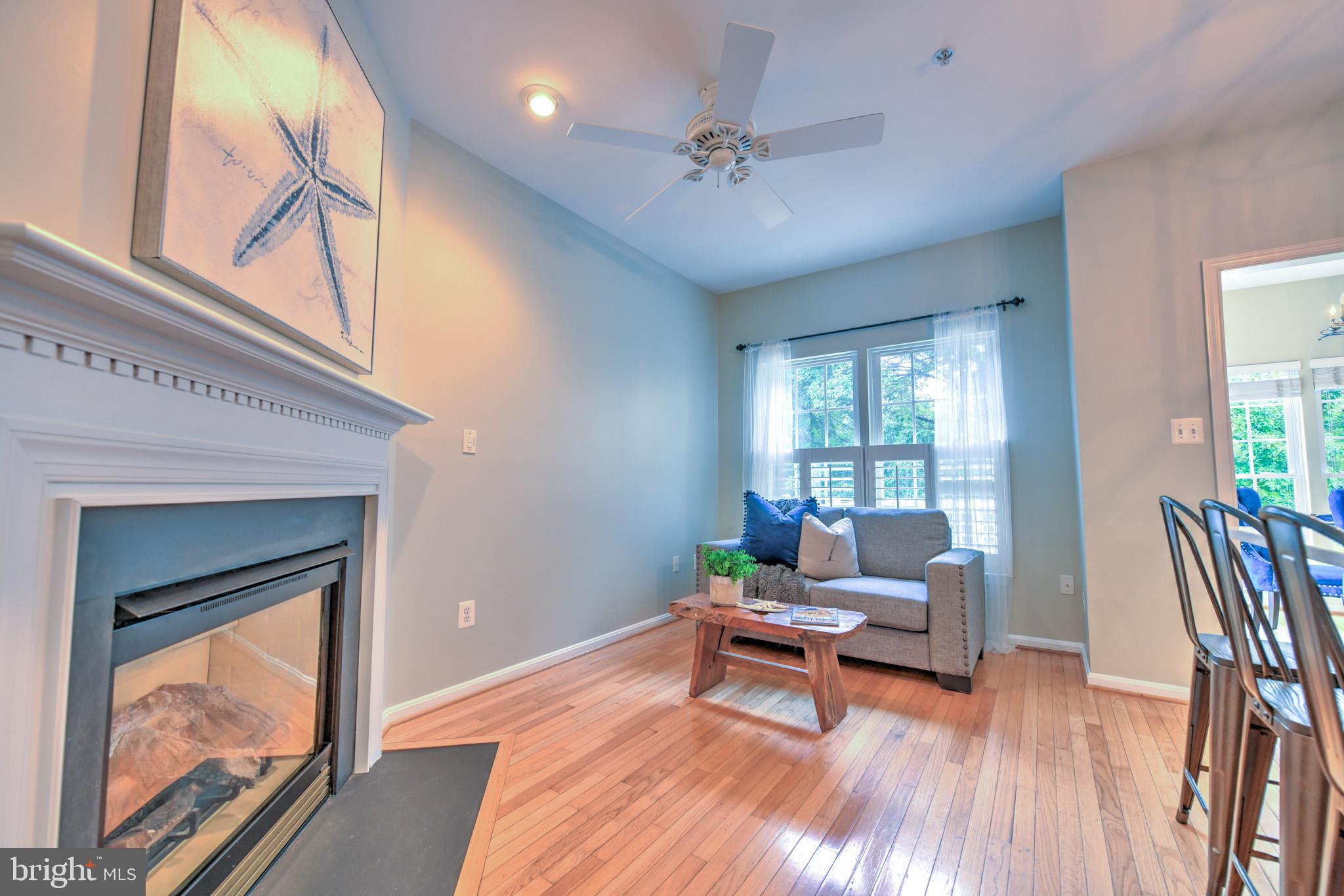 CROFTON MANOR - Residential