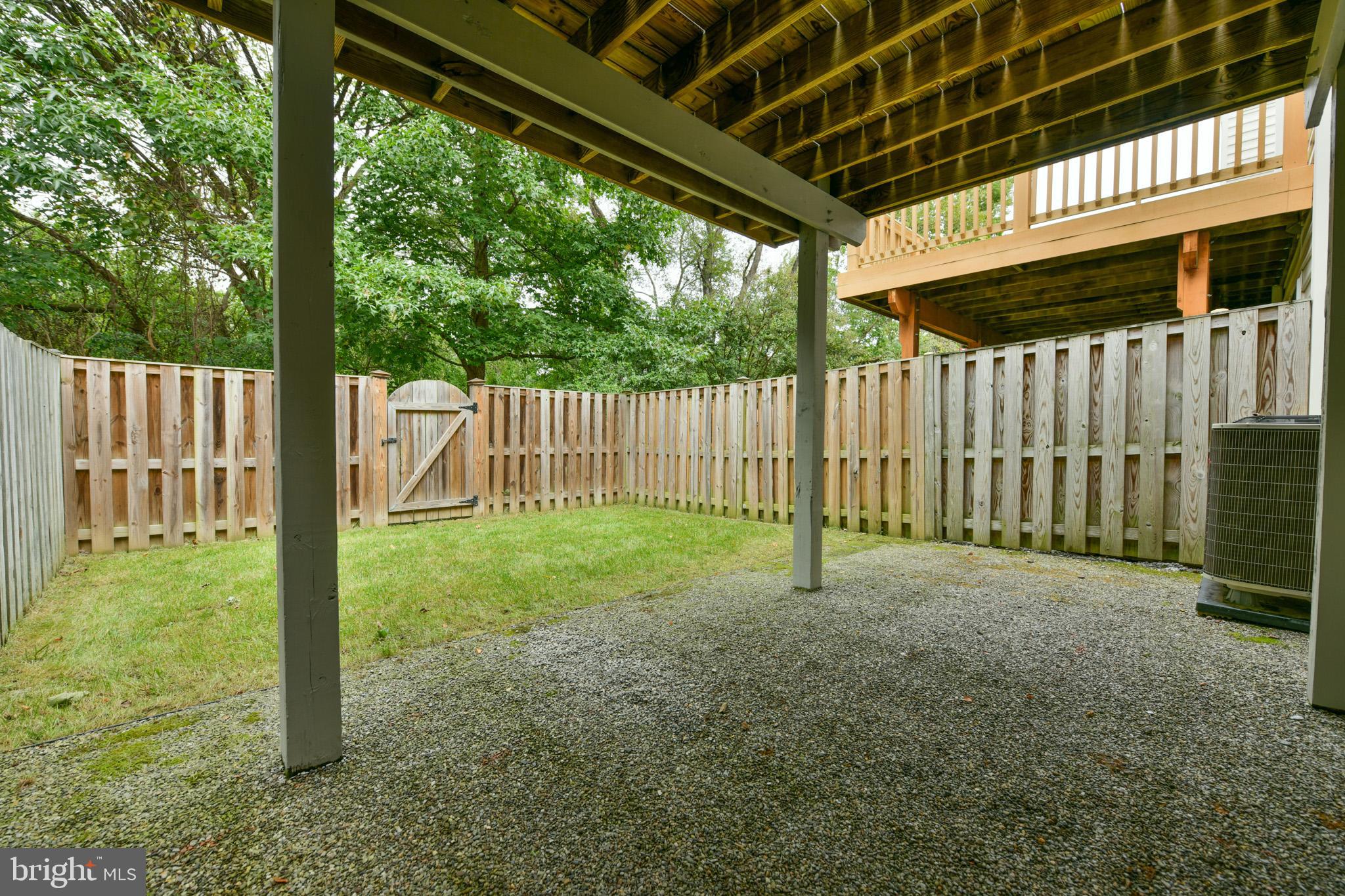 CROFTON MANOR - Residential