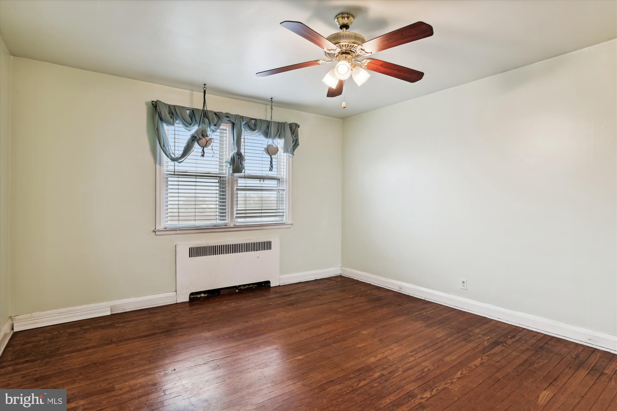 NORTHWOOD - Residential