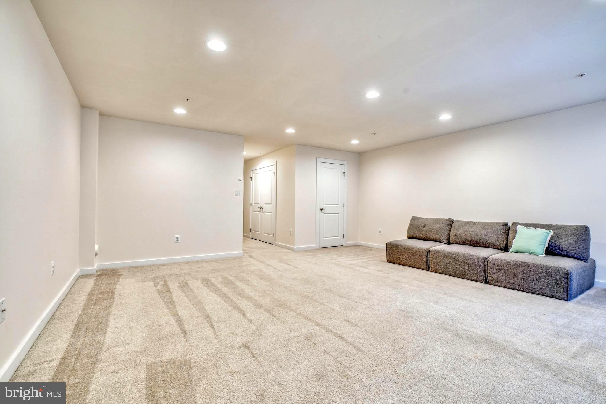 GREENLEIGH AT CROSSROADS - Residential