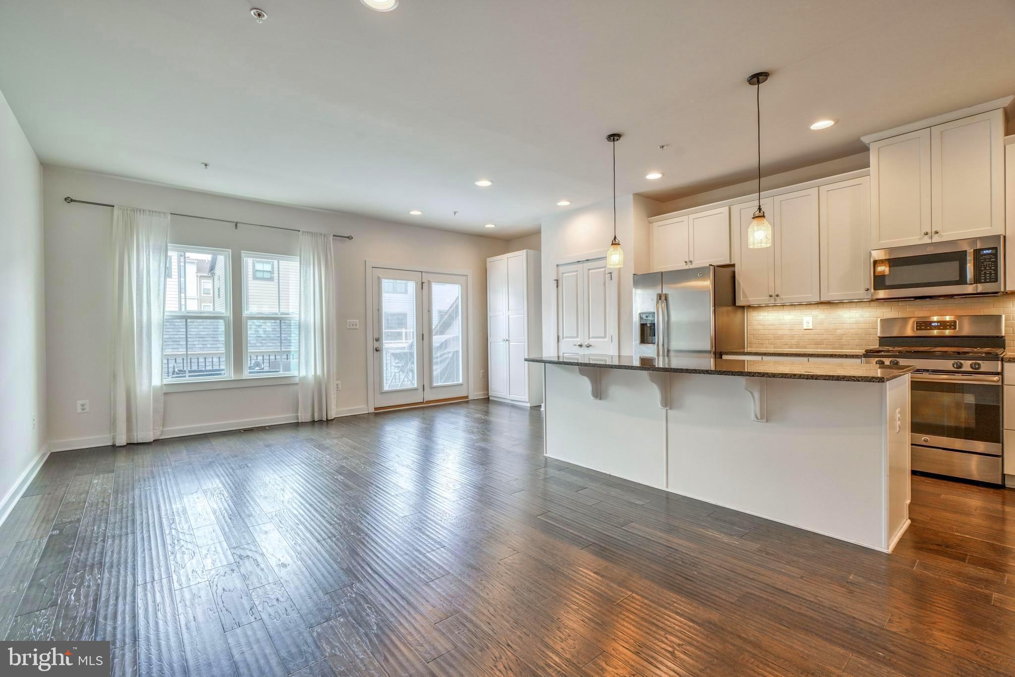 GREENLEIGH AT CROSSROADS - Residential