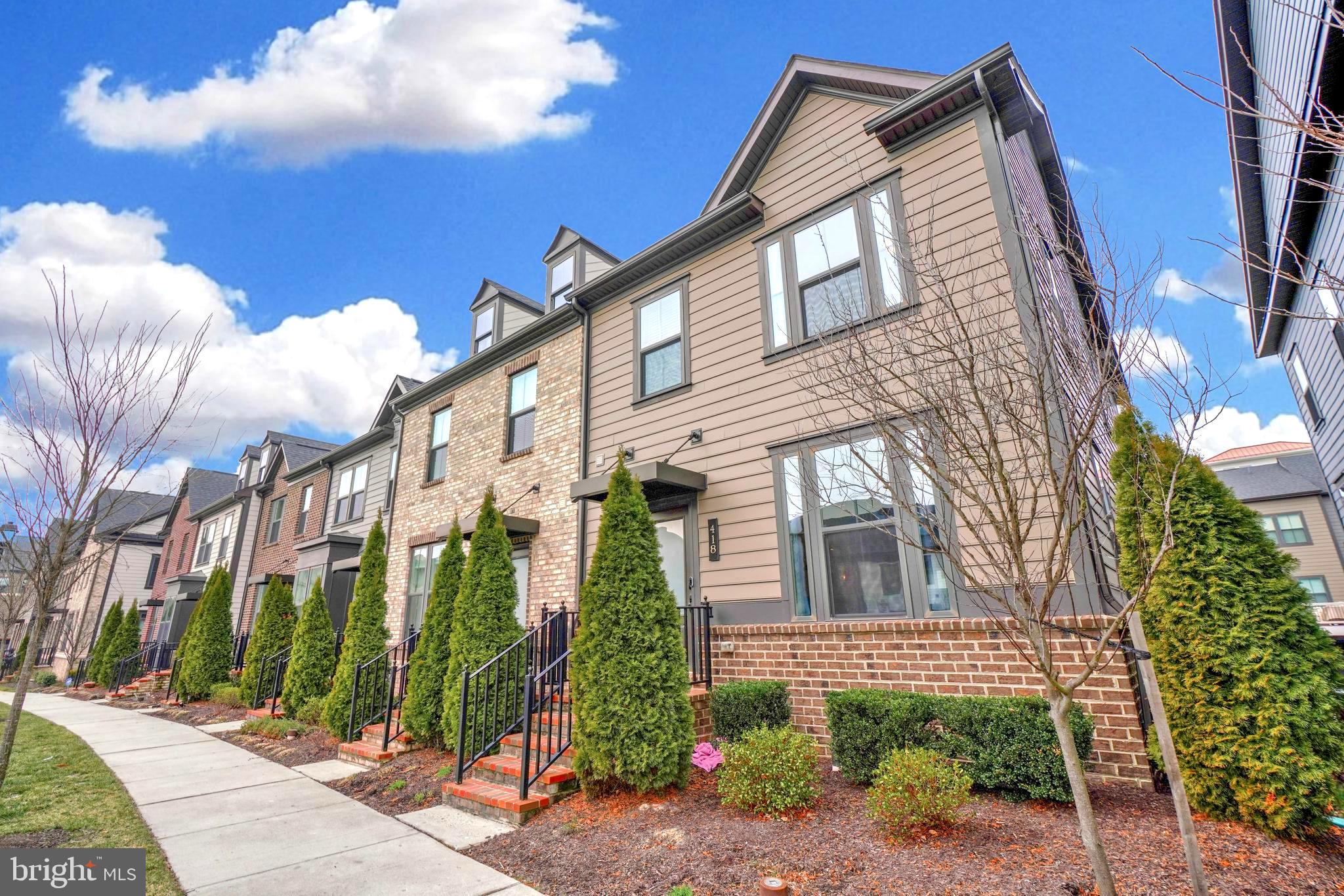 GREENLEIGH AT CROSSROADS - Residential