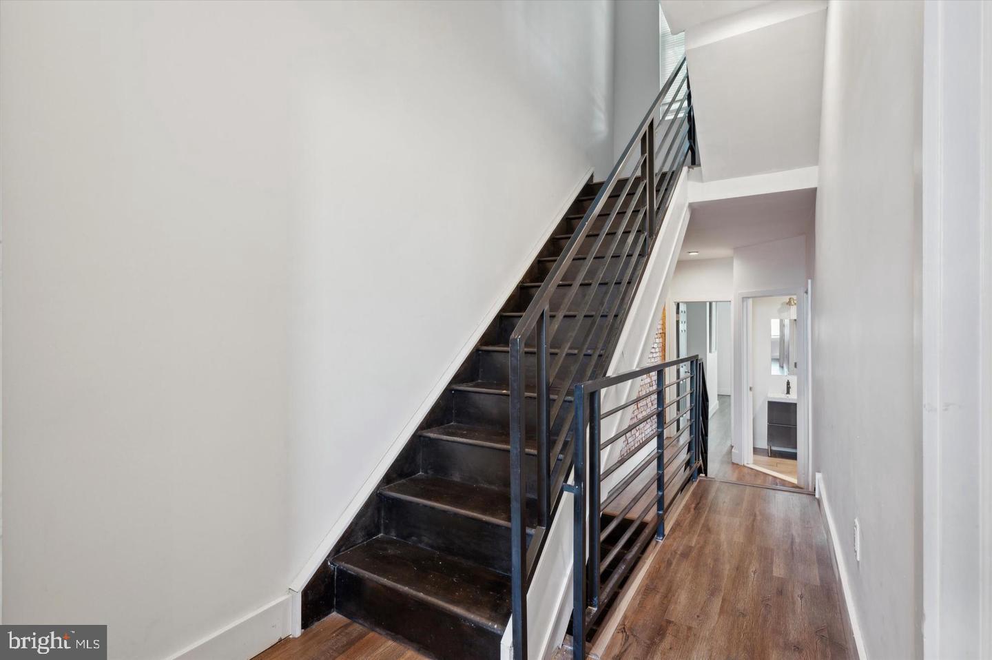 UNIVERSITY CITY - Residential Lease