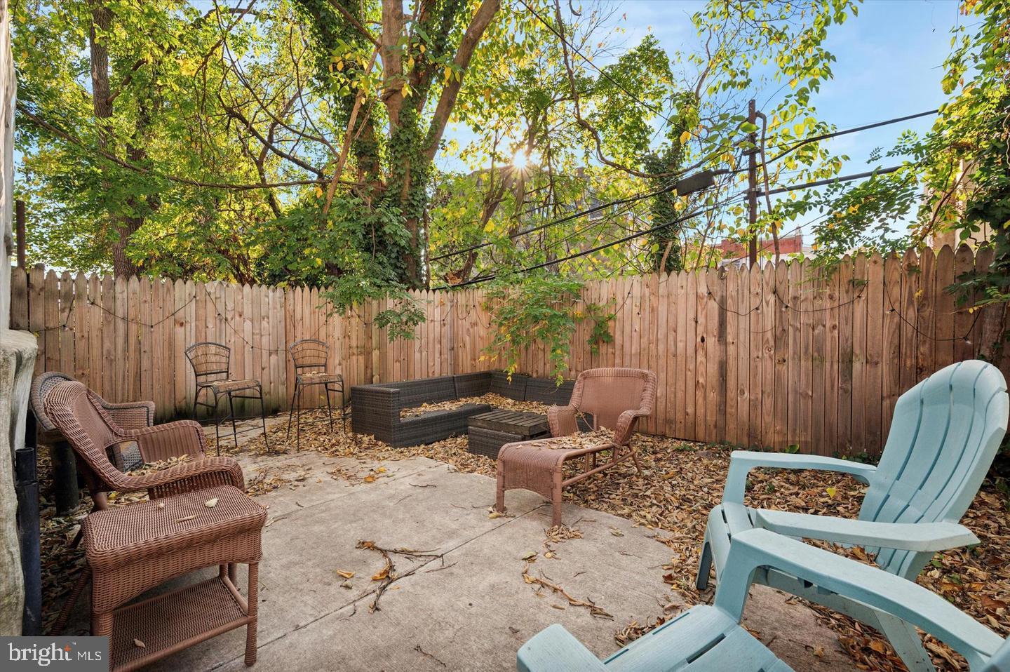 UNIVERSITY CITY - Residential Lease