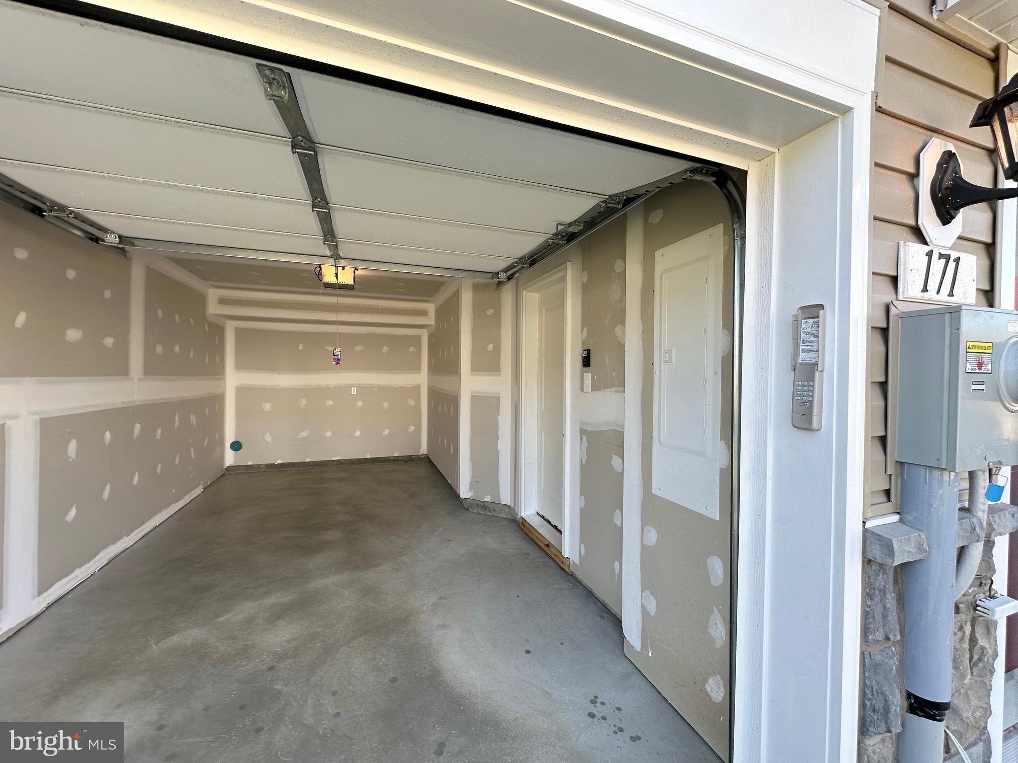 HOMESTEAD ACRES - Residential