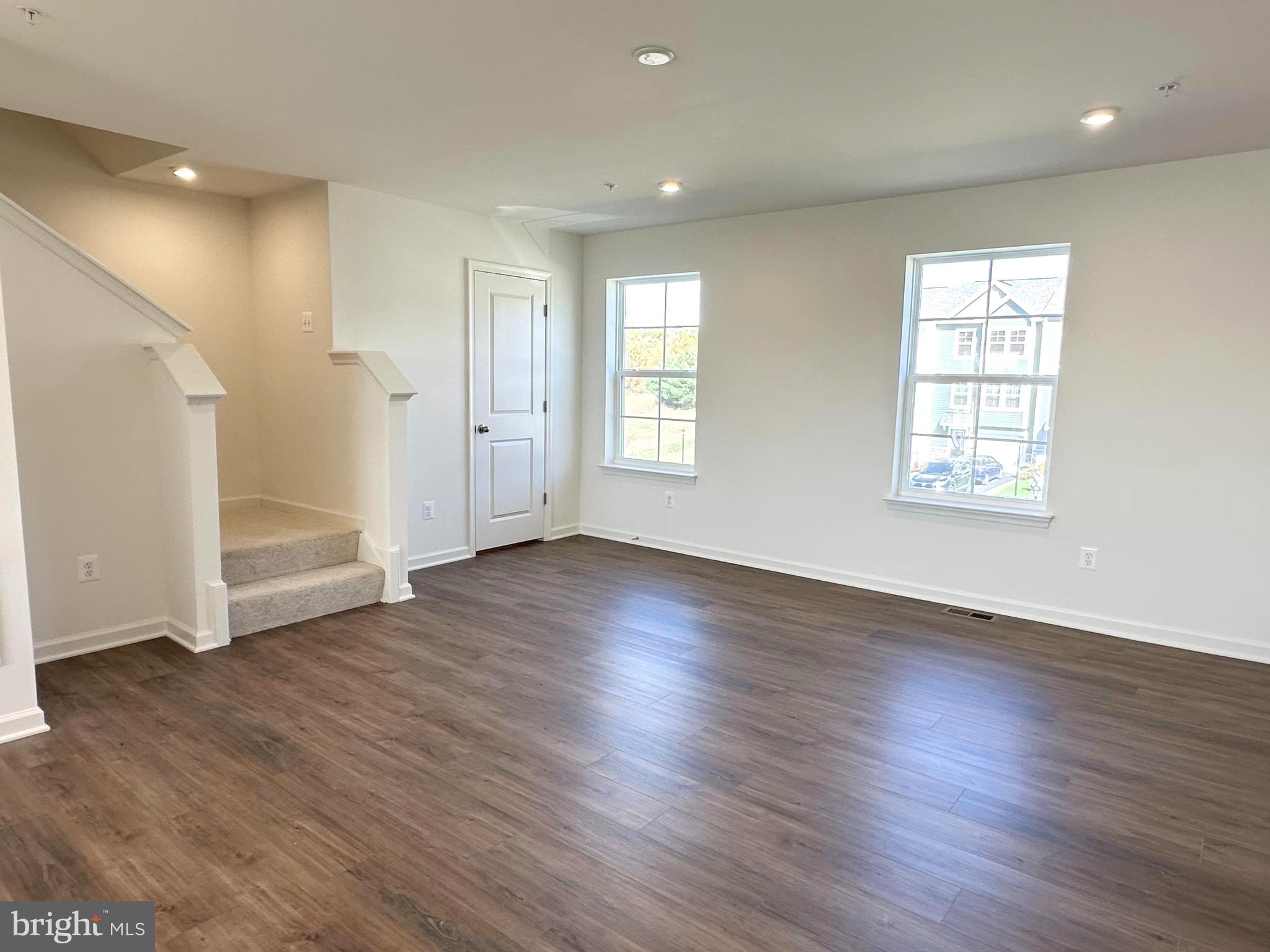 HOMESTEAD ACRES - Residential