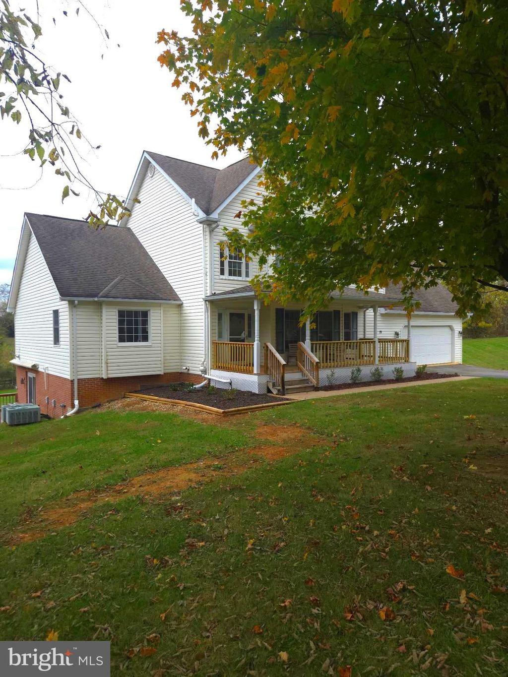 Photo of 79 Leisure Way, SHEPHERDSTOWN, WV 25443 (MLS # WVJF2019892)