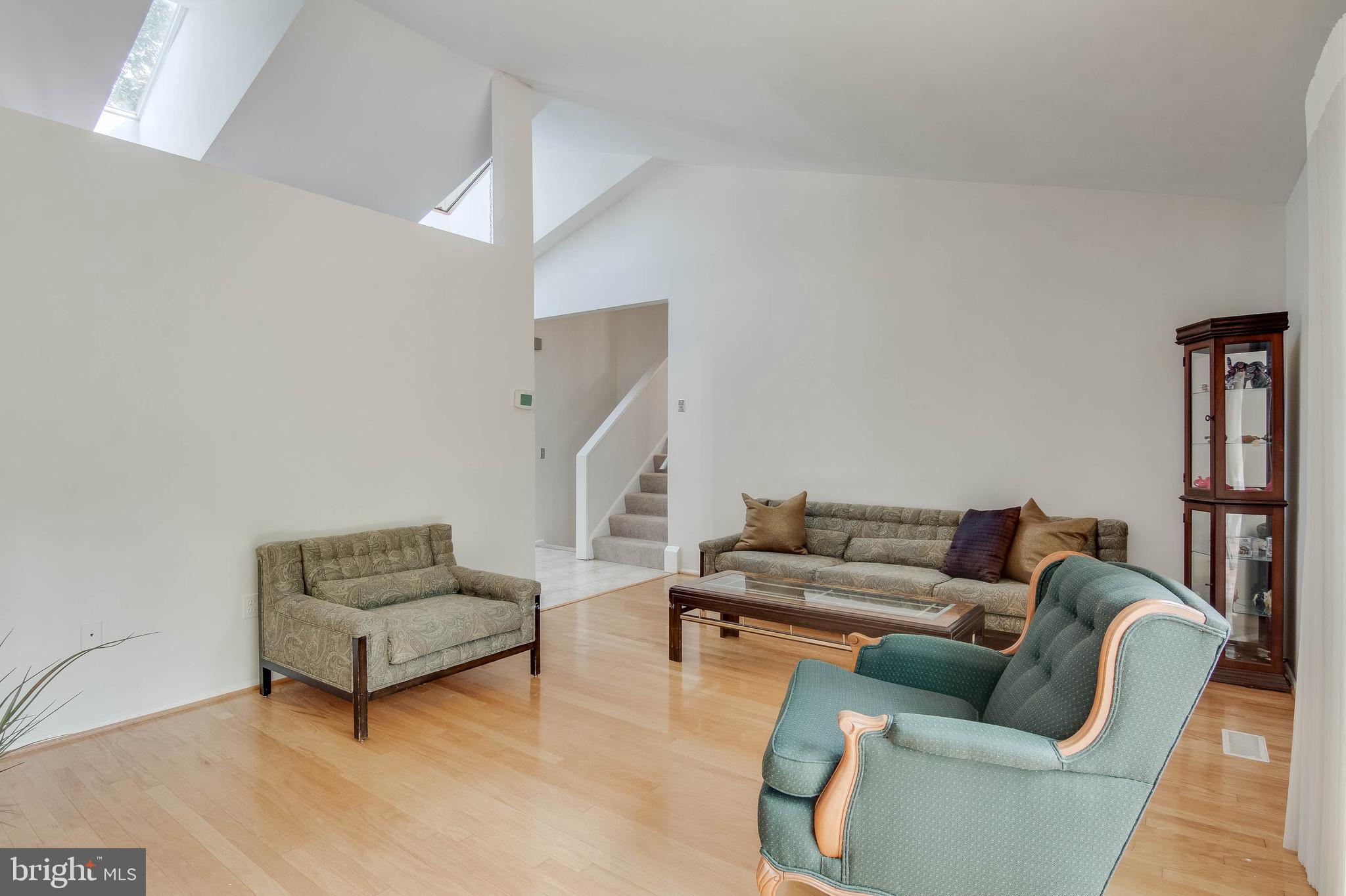 CLEMENS CROSSING - Residential