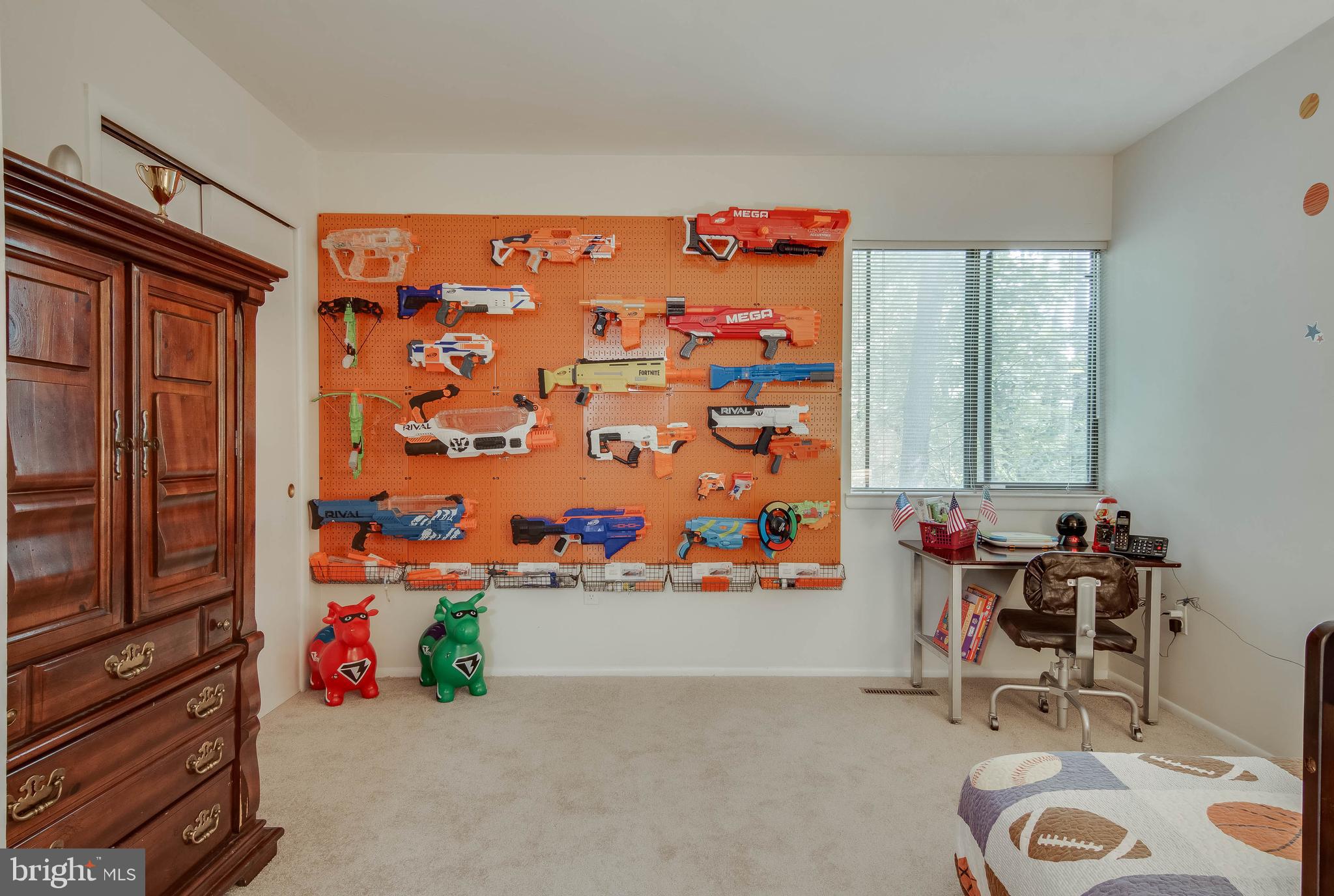 CLEMENS CROSSING - Residential