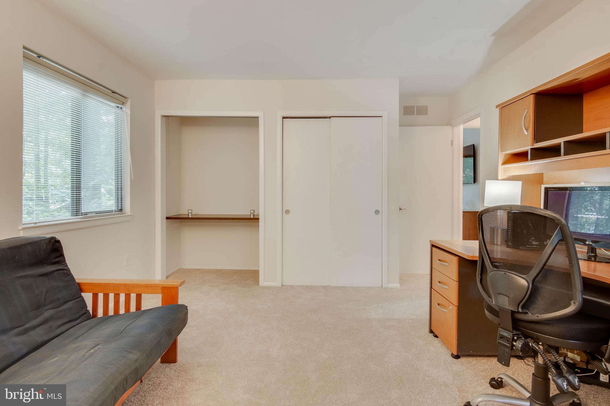 CLEMENS CROSSING - Residential