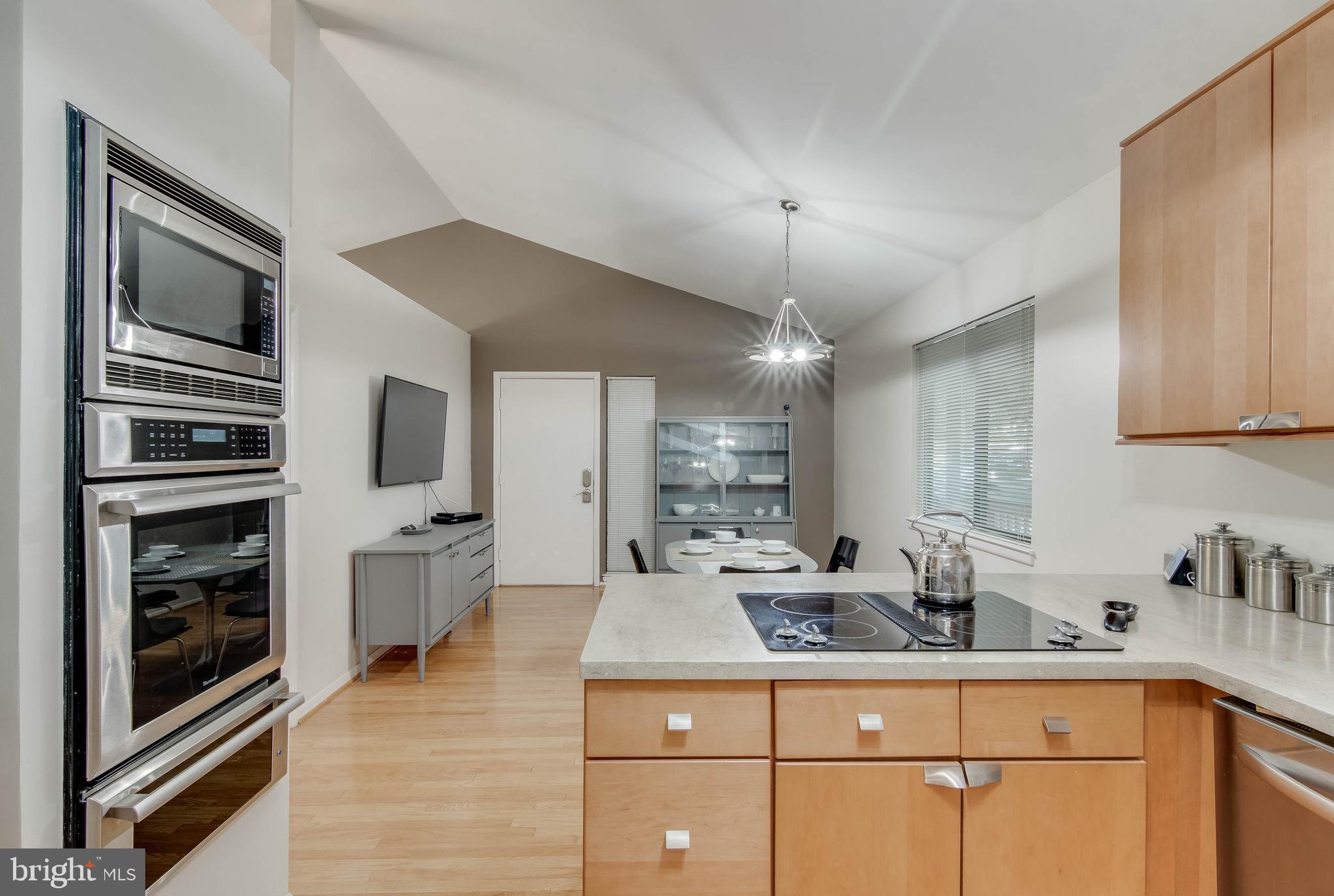 CLEMENS CROSSING - Residential