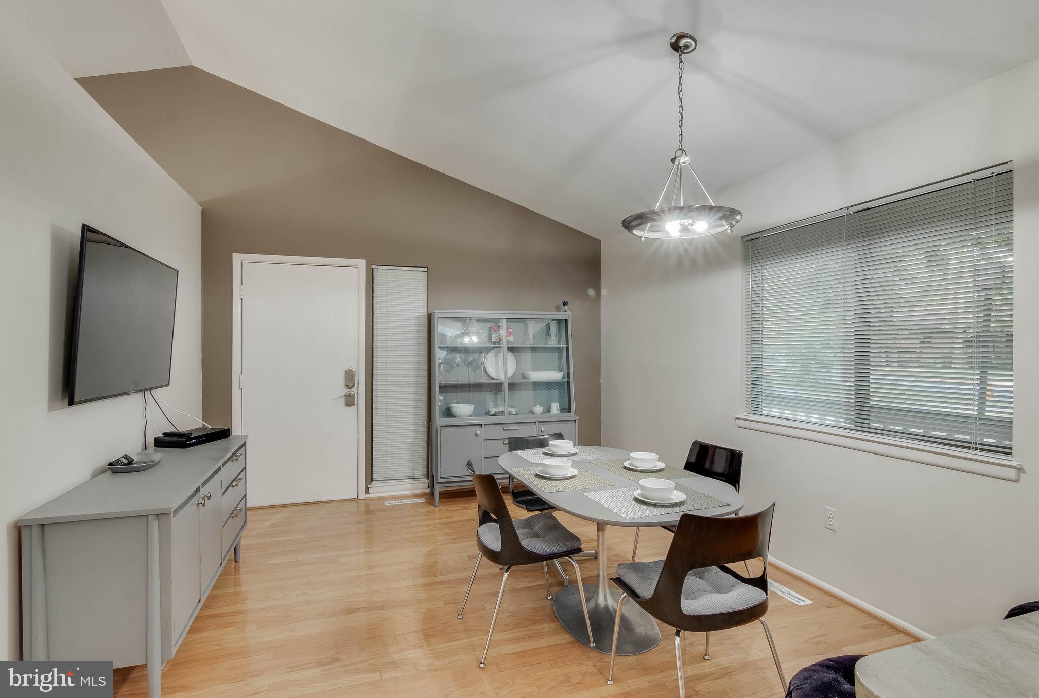 CLEMENS CROSSING - Residential