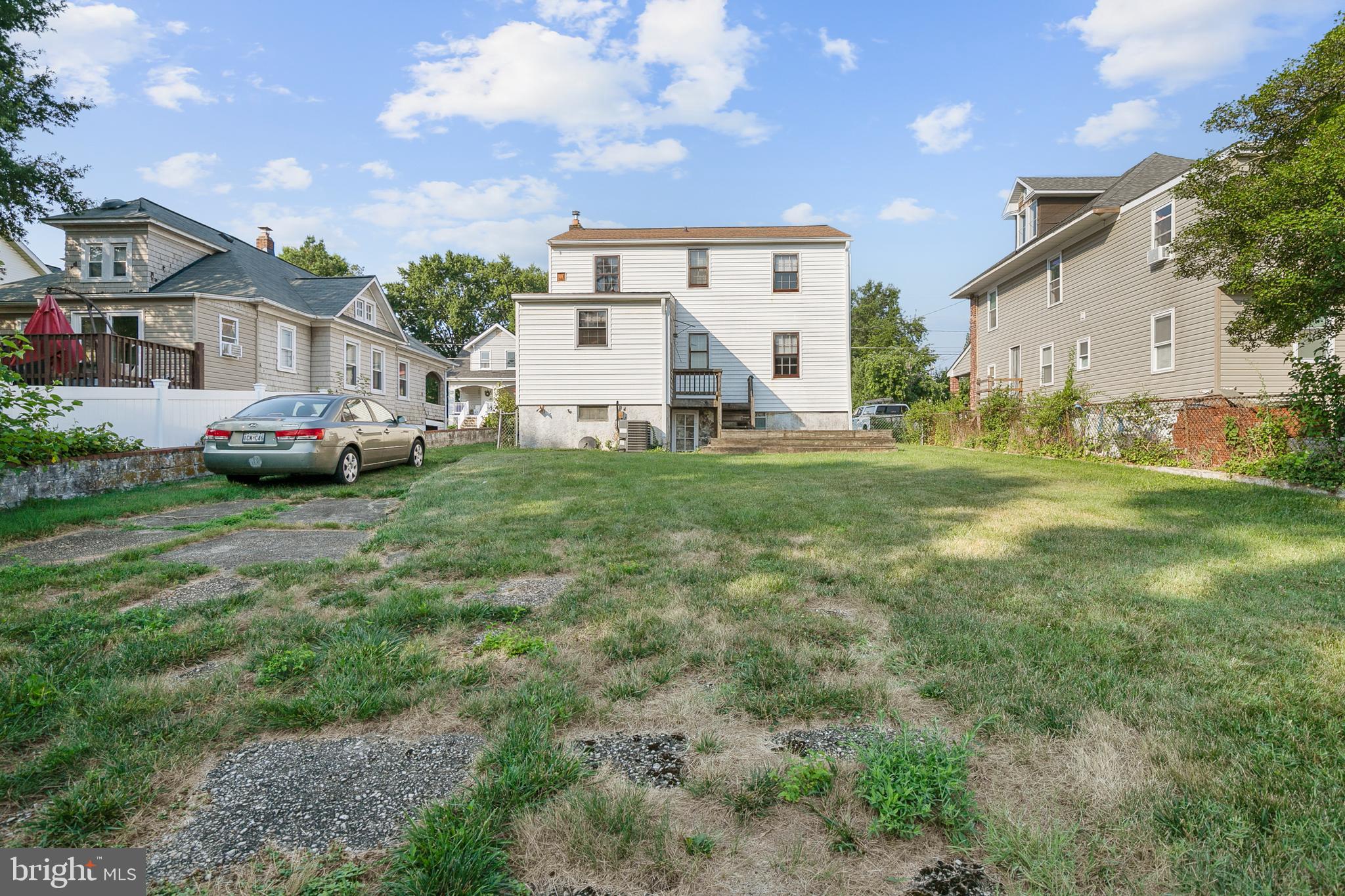 LINWOOD - Residential