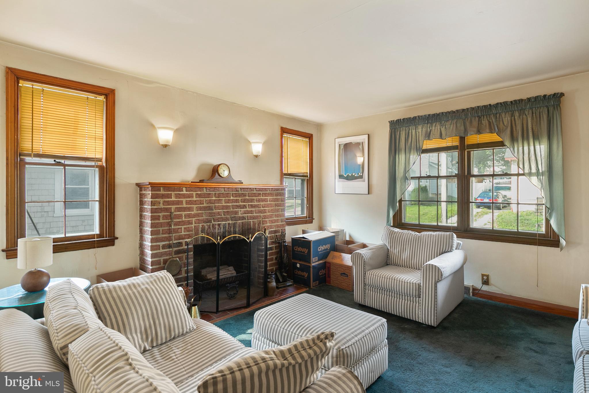 LINWOOD - Residential