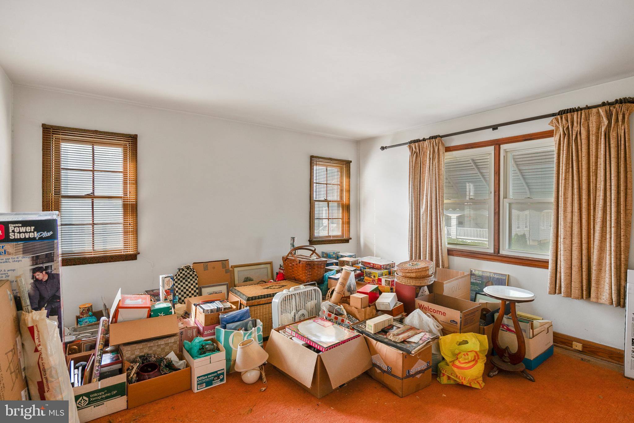 LINWOOD - Residential