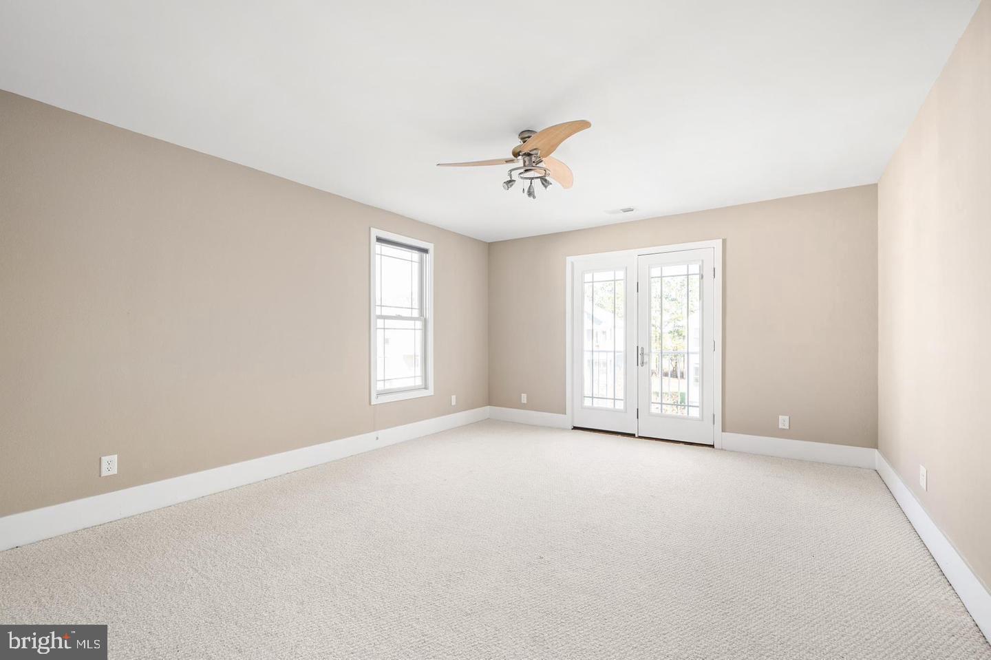 GLEN RIDDLE - Residential