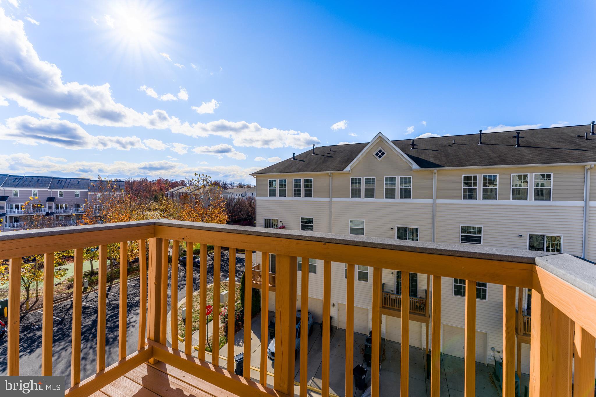 MERCER PARK CONDOMINIUM - Residential Lease