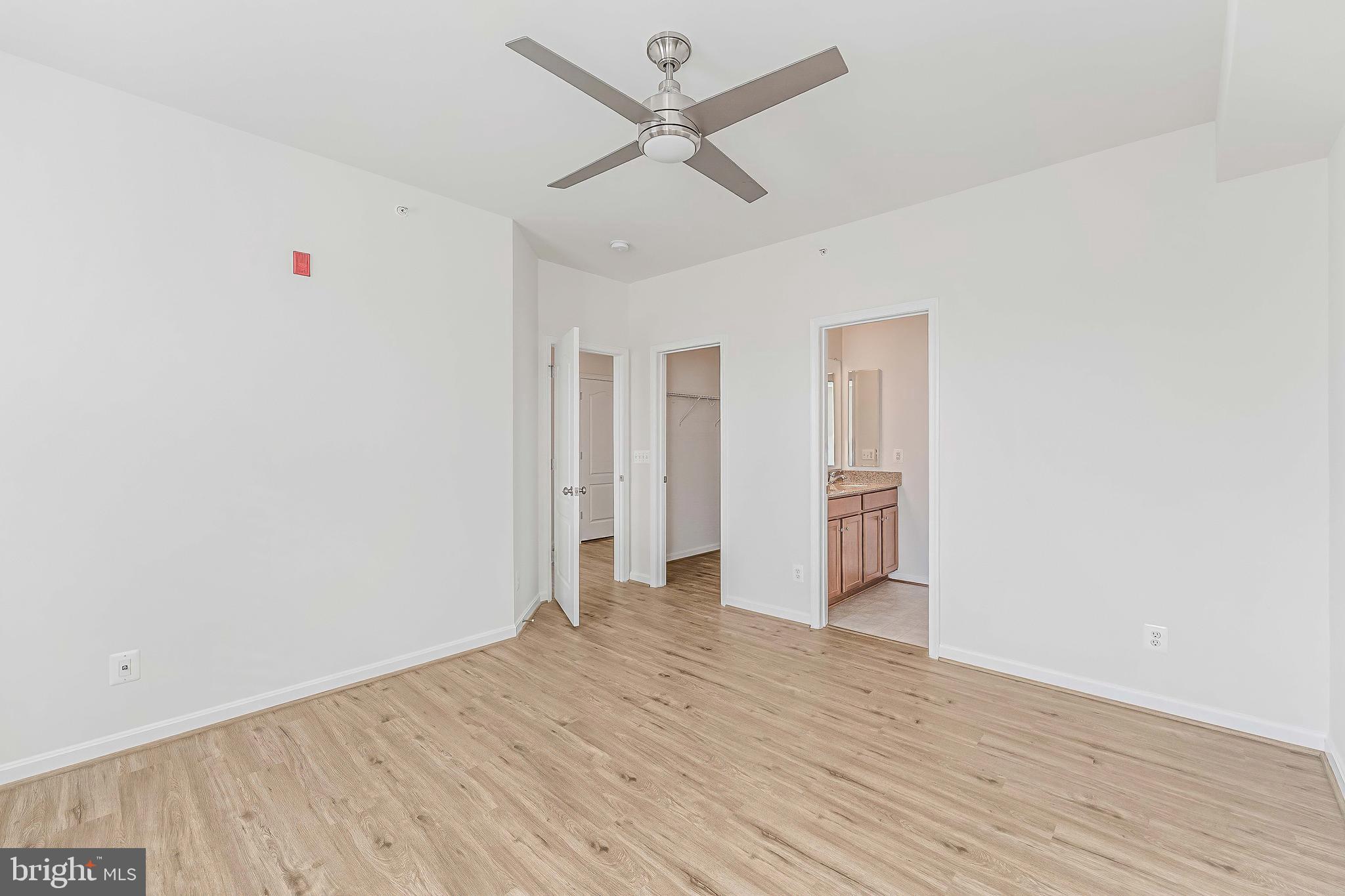 MERCER PARK CONDOMINIUM - Residential Lease