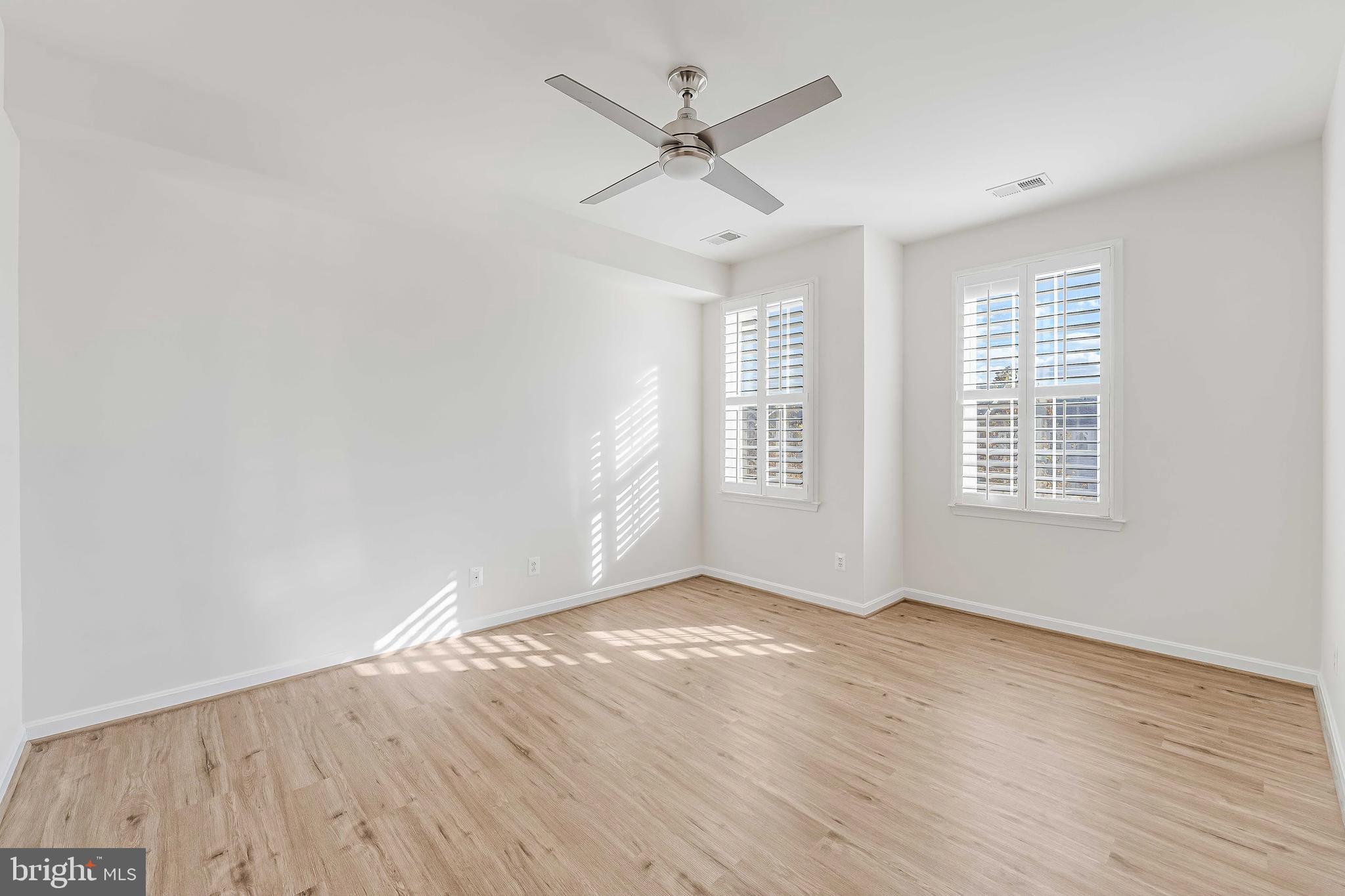 MERCER PARK CONDOMINIUM - Residential Lease