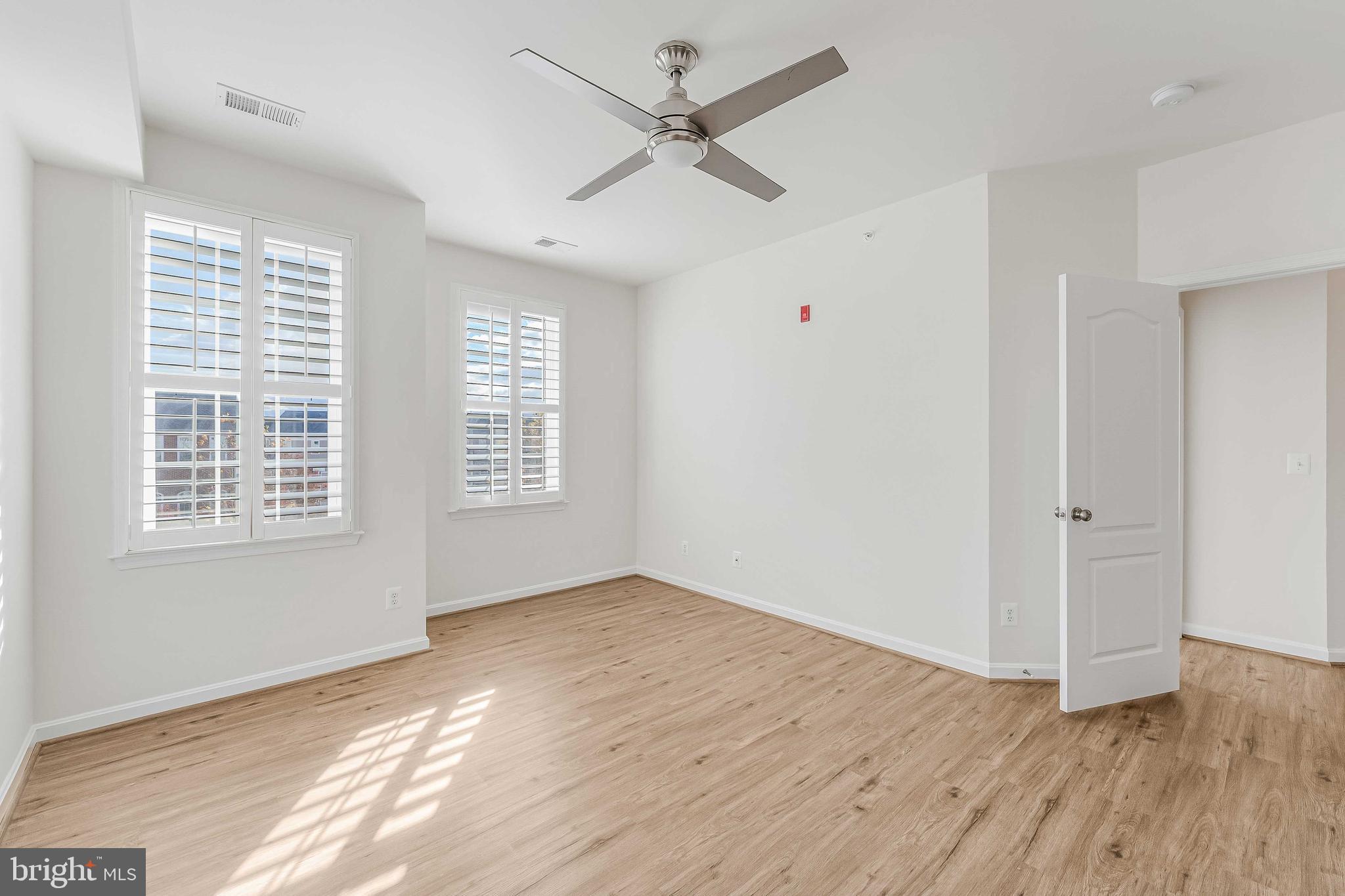 MERCER PARK CONDOMINIUM - Residential Lease