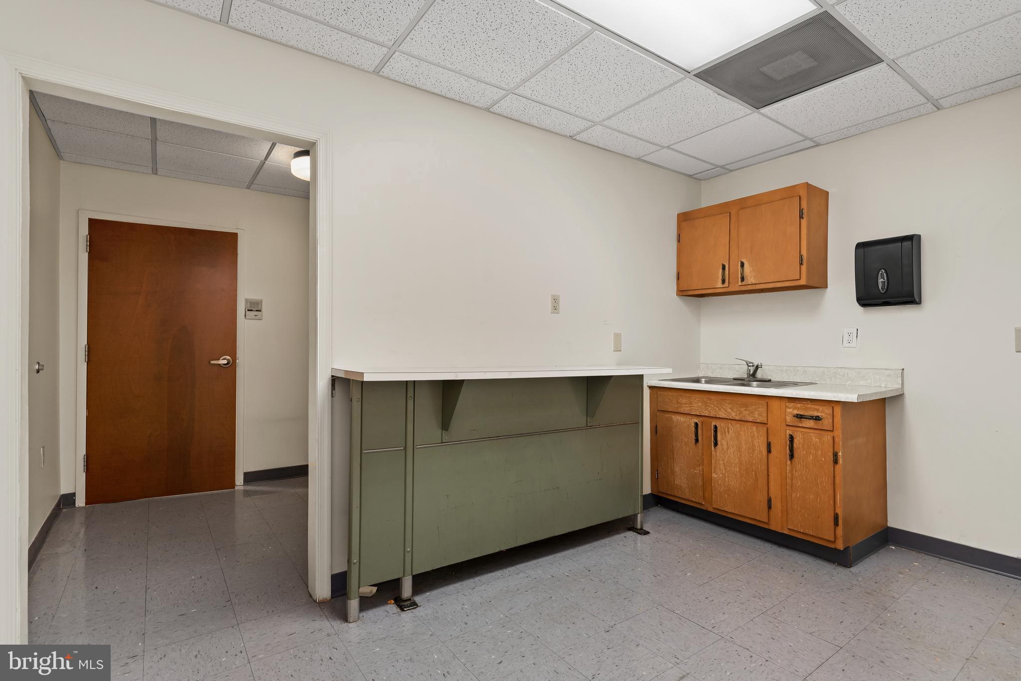 DOWNTOWN HAGERSTOWN - Commercial Lease