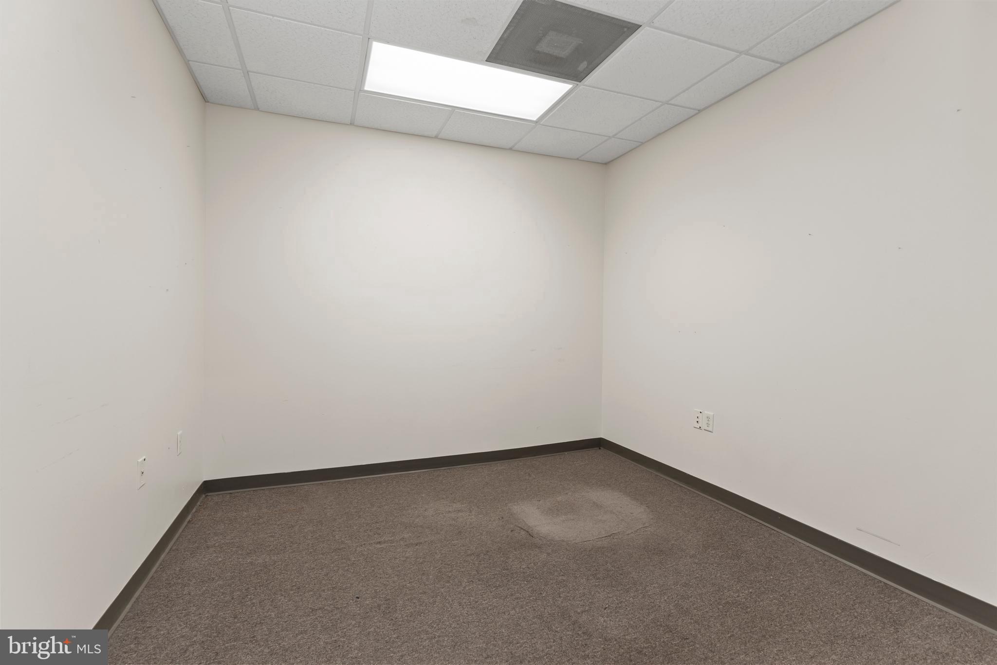 DOWNTOWN HAGERSTOWN - Commercial Lease