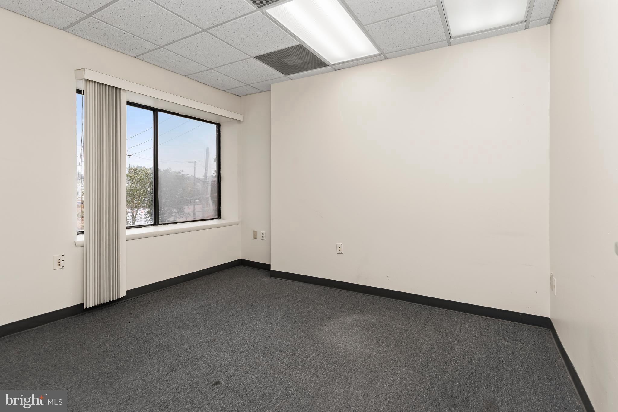 DOWNTOWN HAGERSTOWN - Commercial Lease