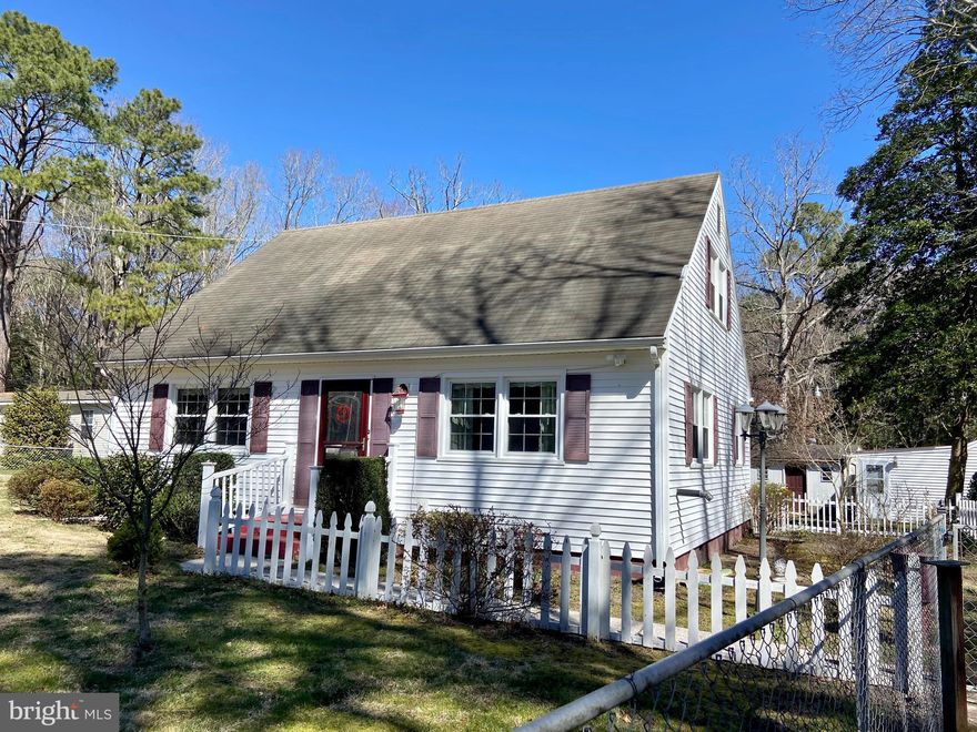 One Owner home built by Don Patterson! Come take a peek at this charming home on a spacious 1 acre lot. This 1572 sq ft home features 3 bedroom, 2 full bath, a living room with pellet stove, separate dining area off of the kitchen, office space and a generous size laundry room. Outside, you will find a two car garage with a side room and a lean-to off the back along with 2 other storage buildings. The yard is fenced in and has a long paved driveway. Septic has been pre-inspected and has a report from Blue Wave Enviromental. Schedule your showing today, this cozy home won't last long!