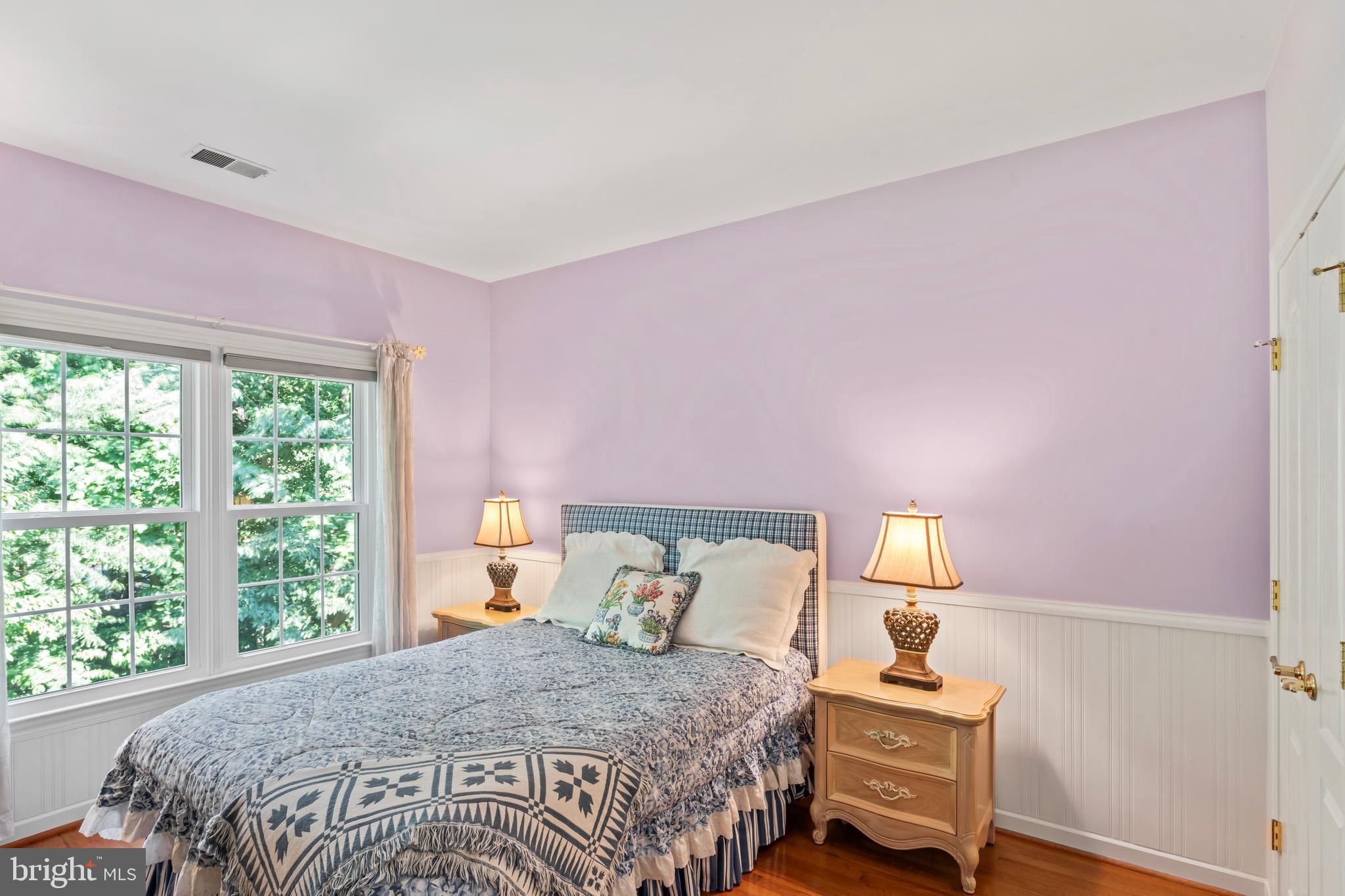 LOWES ISLAND/CASCADES - Residential