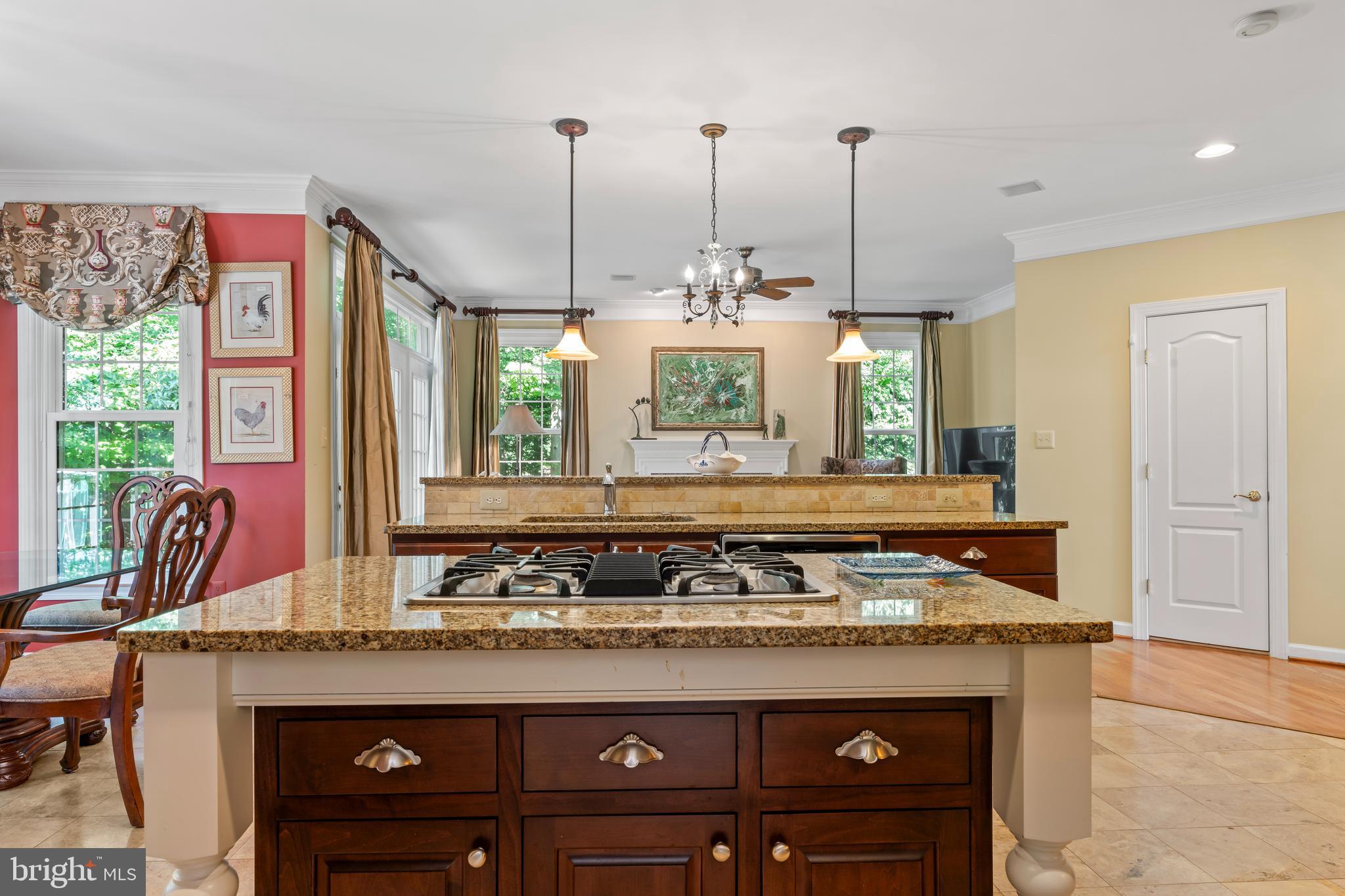 LOWES ISLAND/CASCADES - Residential